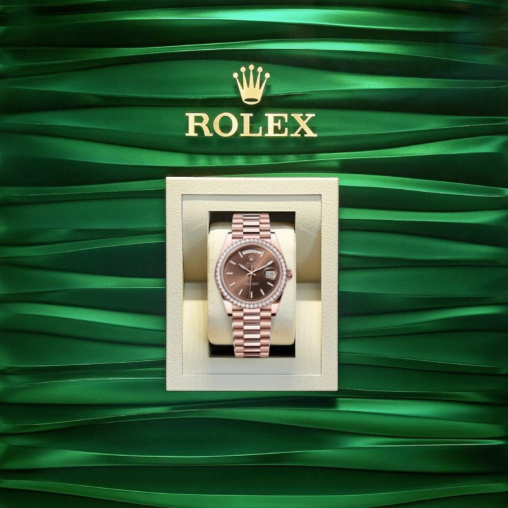 2024 Release Rolex Day-Date 40 mm | 18k Everose gold President bracelet | Chocolate Stick dial Diamond bezel | Men's Watch 228345RBR