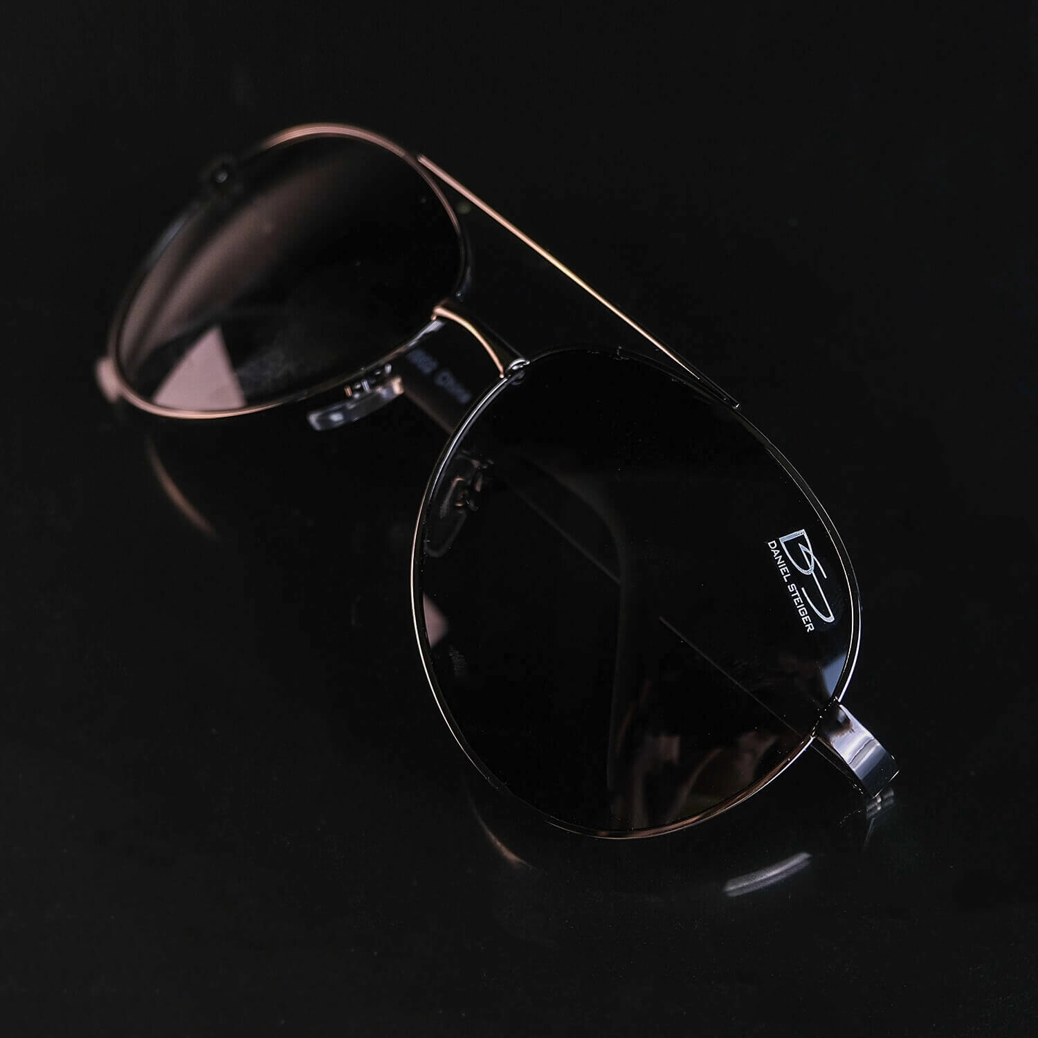 Adventurer Red Men's Watch & Sunglasses