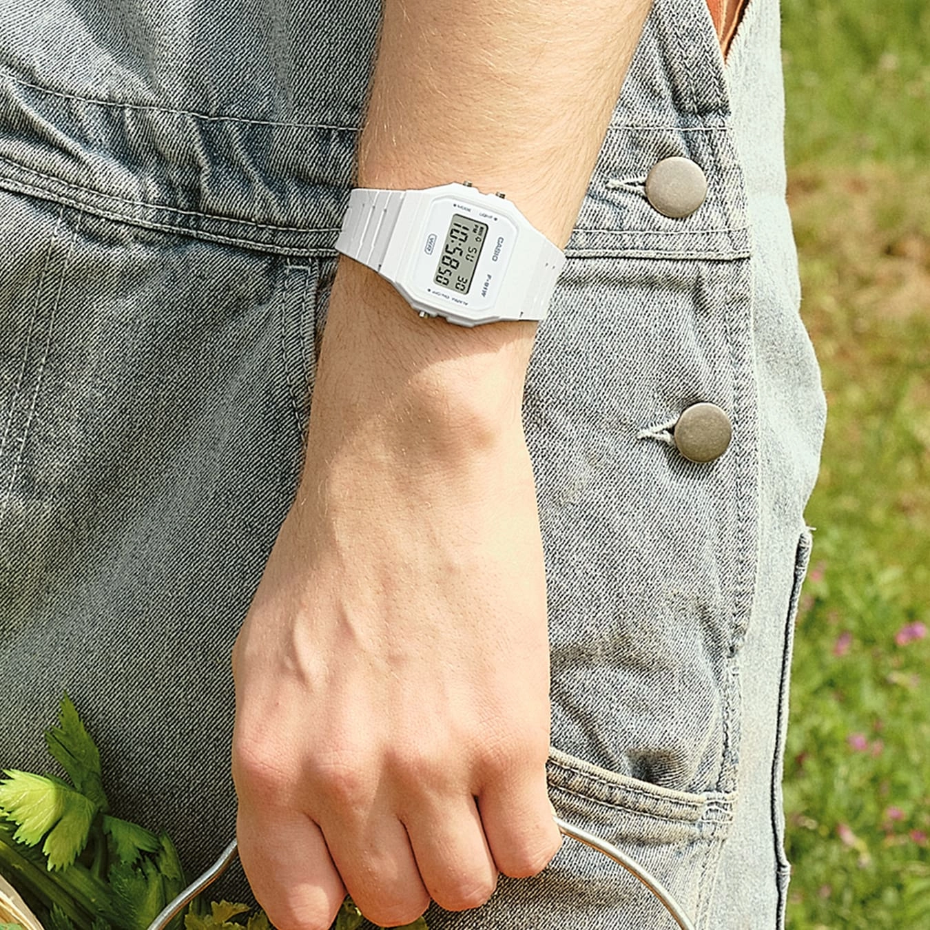 Casio White Resin Band Watch F91WB-7A