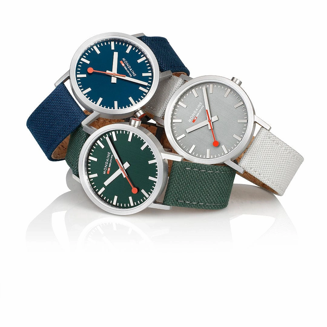 Classic, Brushed Steel, 40 mm, Forest Green Watch