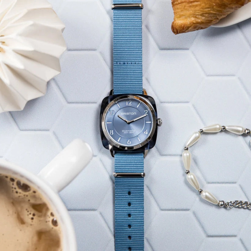 Clubmaster Chic Women Quartz Ice Blue Dial Analog Nato Watch 21536.SA.UB.25.NIB