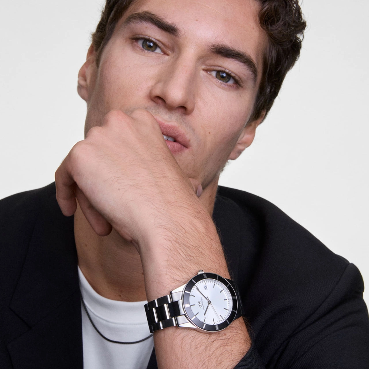 Daniel Wellington Iconic Paradigma Link Black Bezel White Dial Watch DW00100819