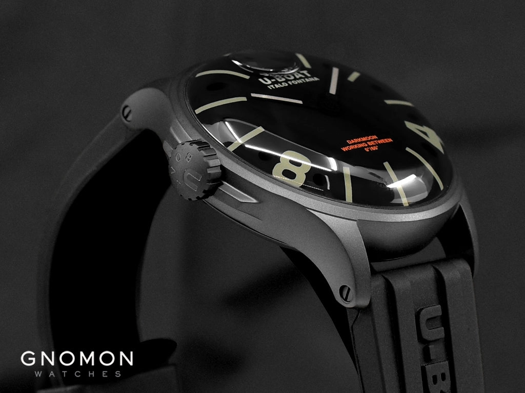 Darkmoon 40mm BK Black Curved PVD Ref. 9545