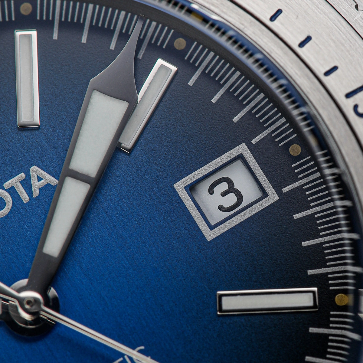 Geckota Sea Hunter Dive Watch Marine Blue Steel Edition