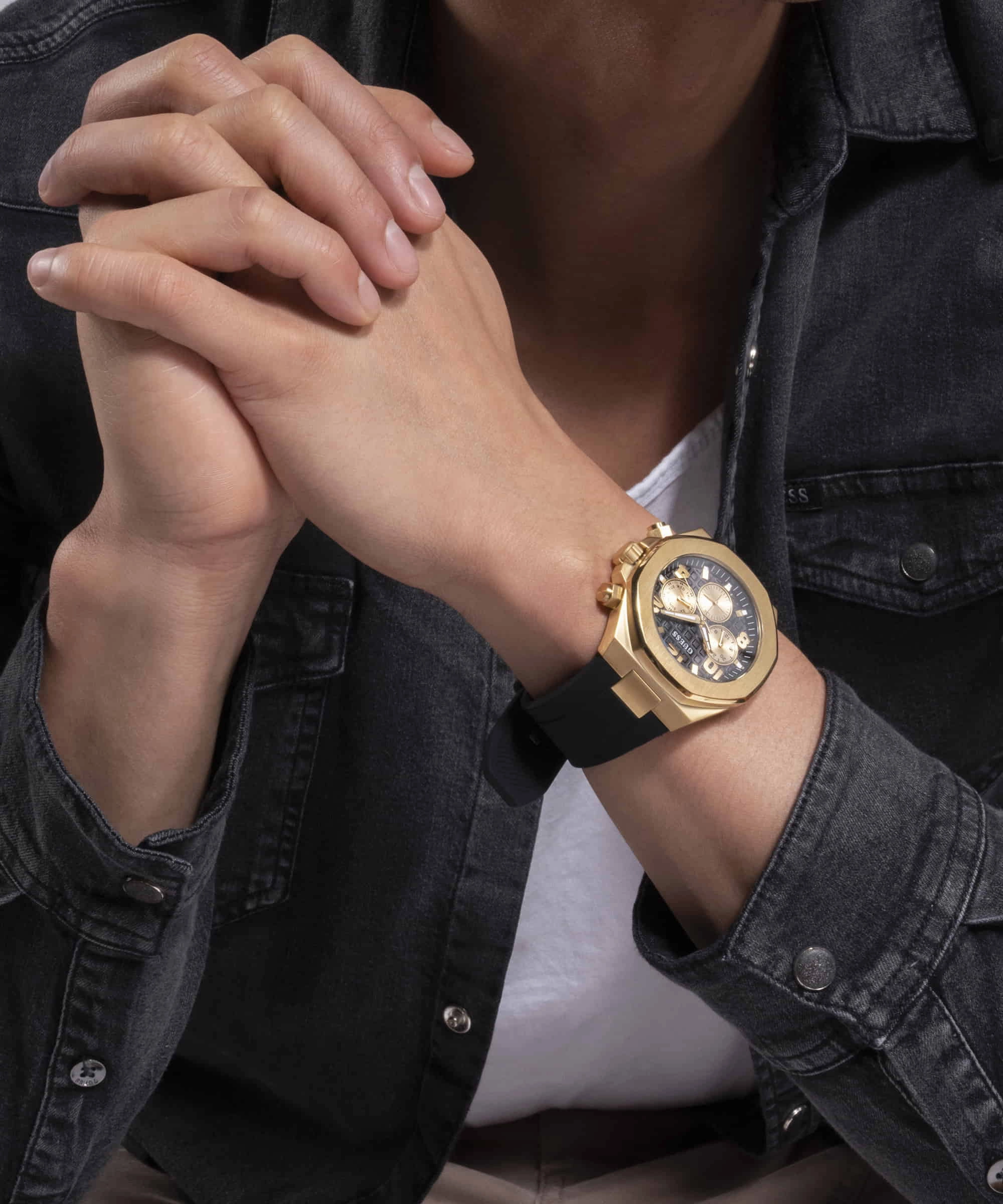 Guess Empire Black Dial Rubber Strap Watch GW0583G2