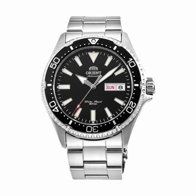 Kamasu 41.8mm - Black on Bracelet