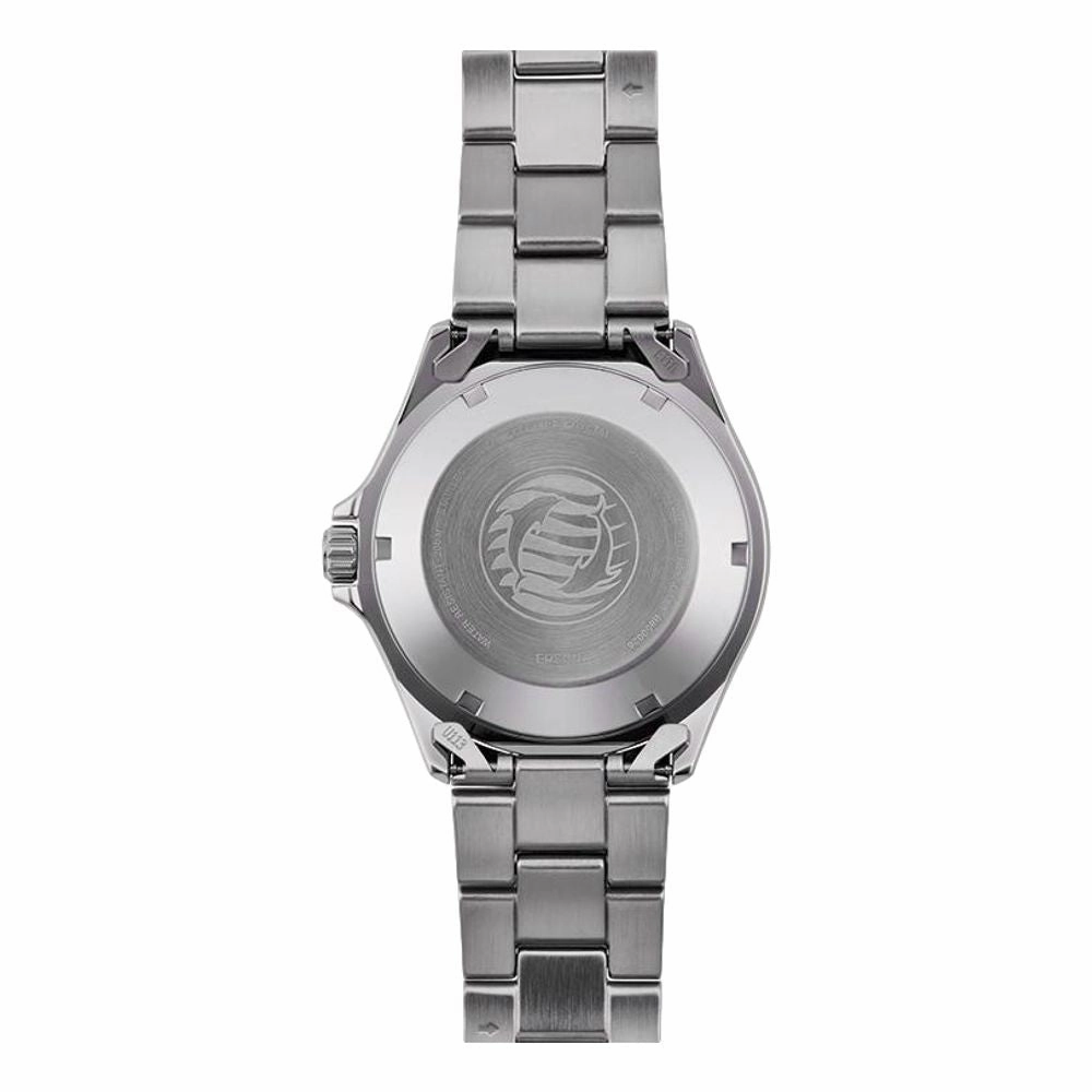 Kamasu 41.8mm - Black on Bracelet