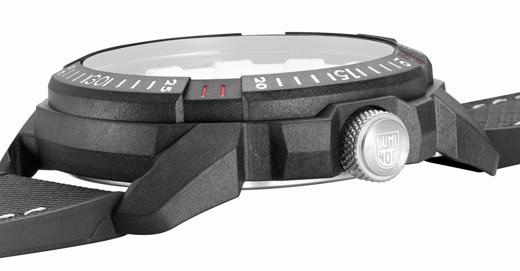 Luminox ICE-SAR Arctic CARBONOX White Dial Black Rubber Strap Date Divers Quartz Mens Watch XL.1007