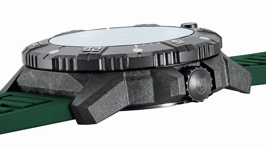 Luminox Master Carbon SEAL Automatic CARBONOX  Black Dial Green Rubber Strap Day/Date Divers Mens Watch XS.3877
