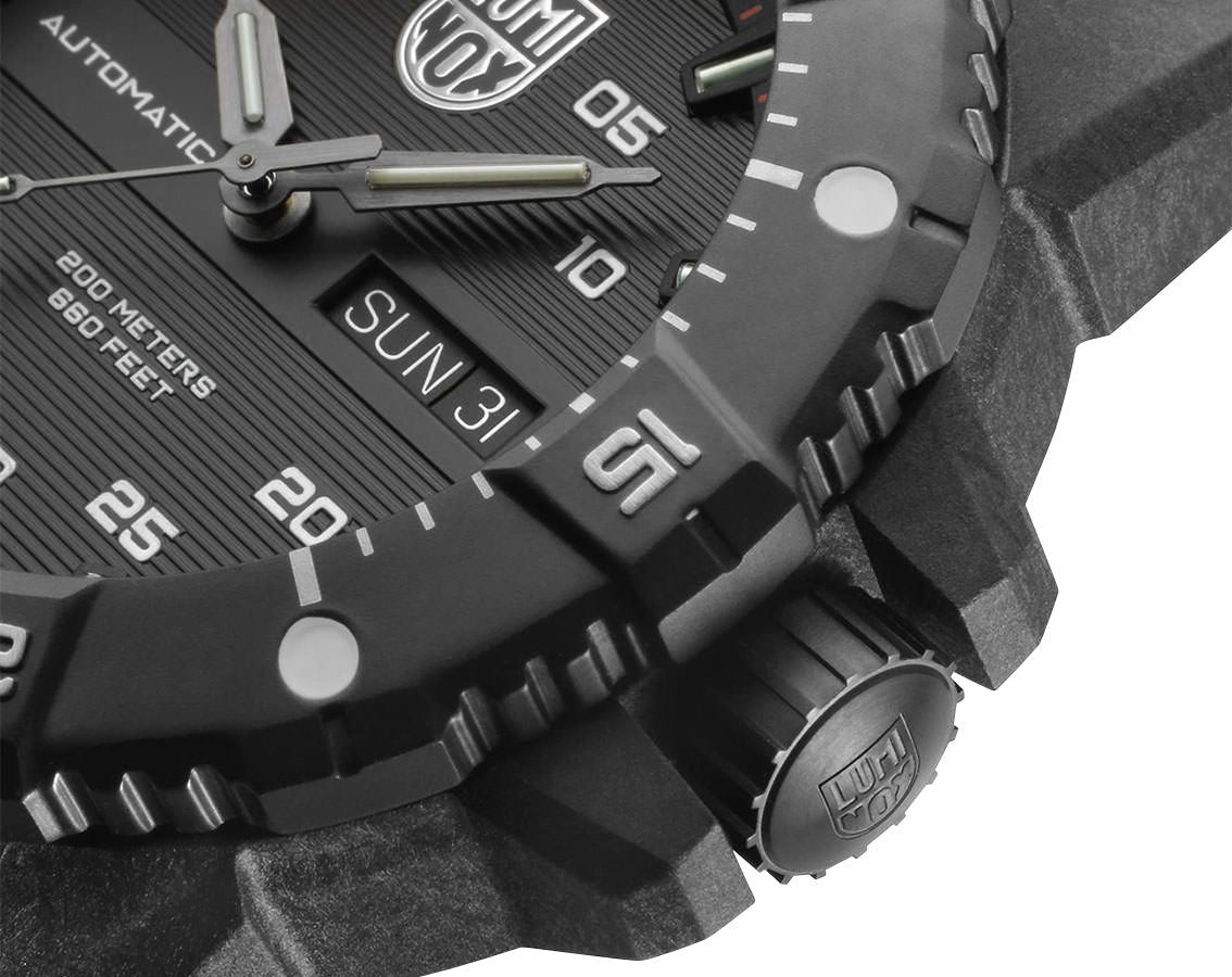 Luminox Master Carbon SEAL Automatic CARBONOX  Black Dial Red Rubber Strap Day/Date Divers Mens Watch XS.3875