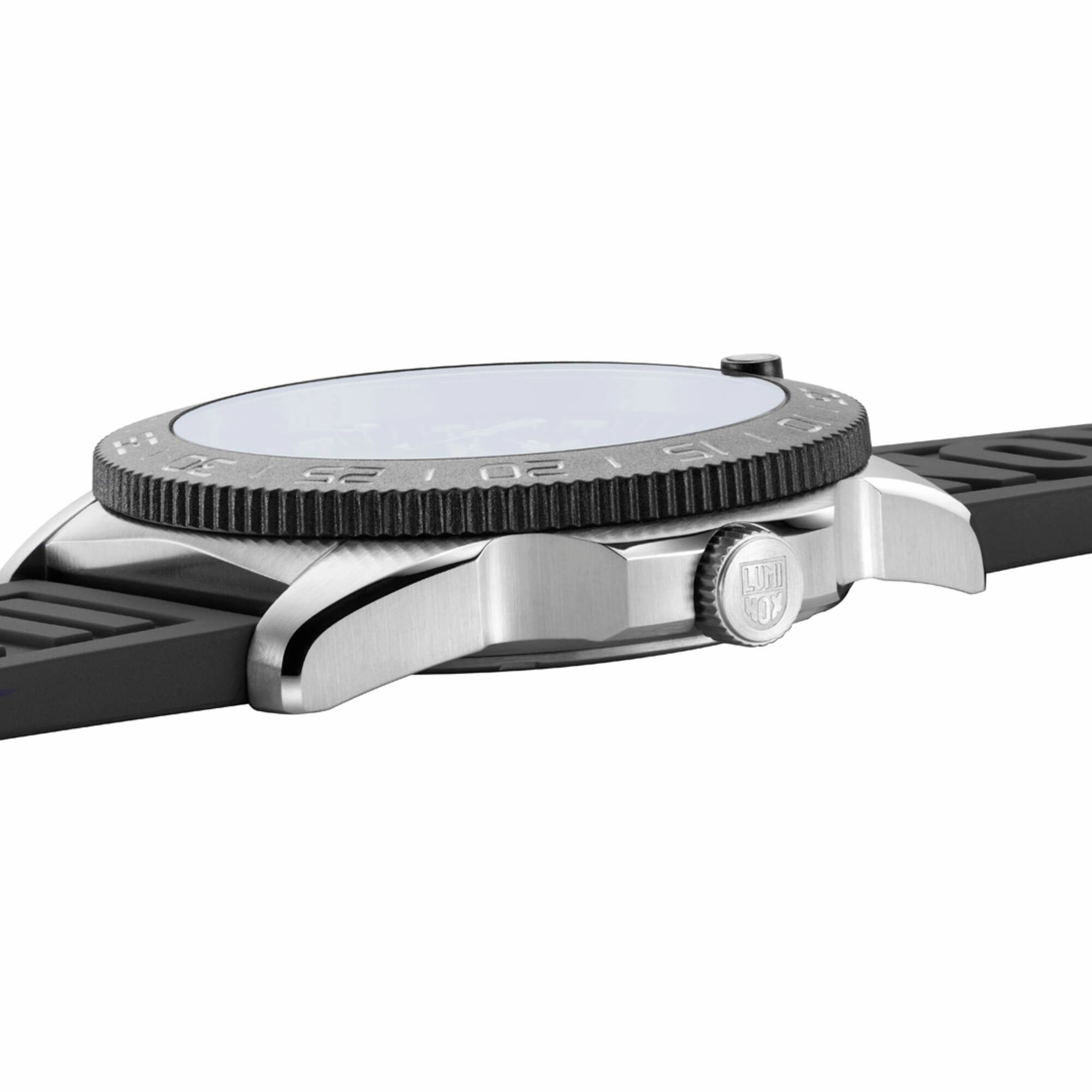 Luminox Men's Watch - Pacific Diver Quartz Black Dial Rubber Strap Dive | XS.3121.1