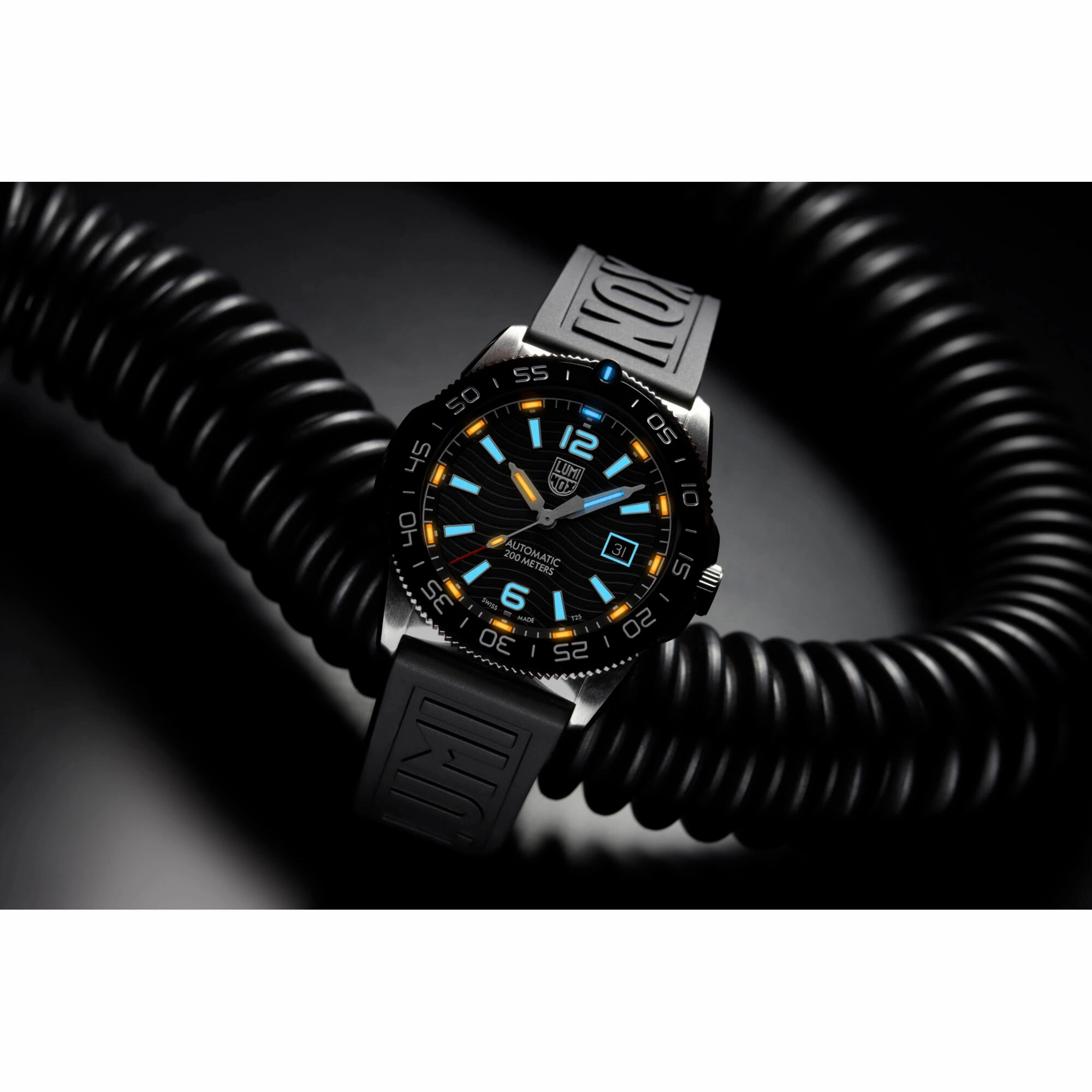 Luminox Men's Watch - Pacific Diver Rotating Bezel Black Dial Rubber Strap | XS.3101