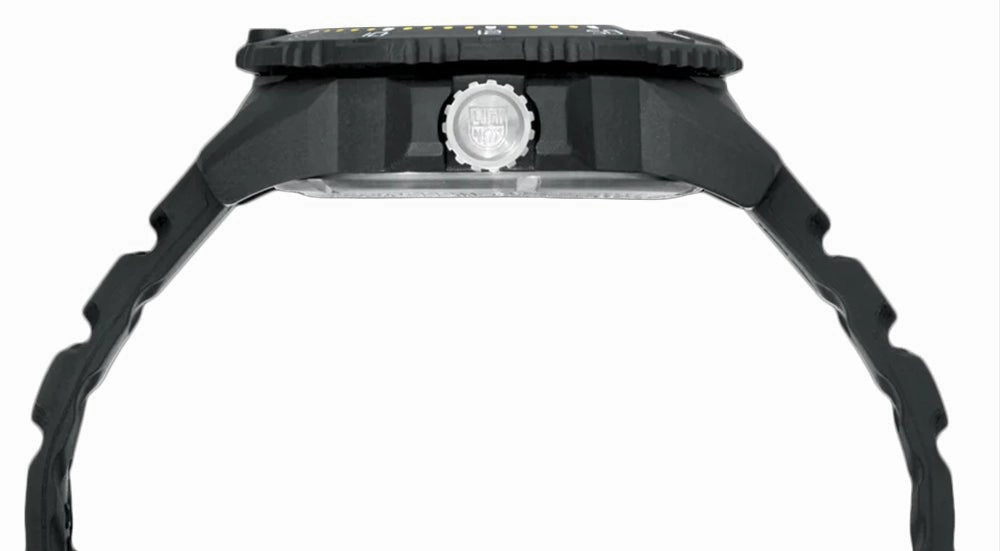 Luminox Navy SEAL CARBONOX Black Dial Black Rubber Strap Date Divers Quartz Mens Watch XS.3601