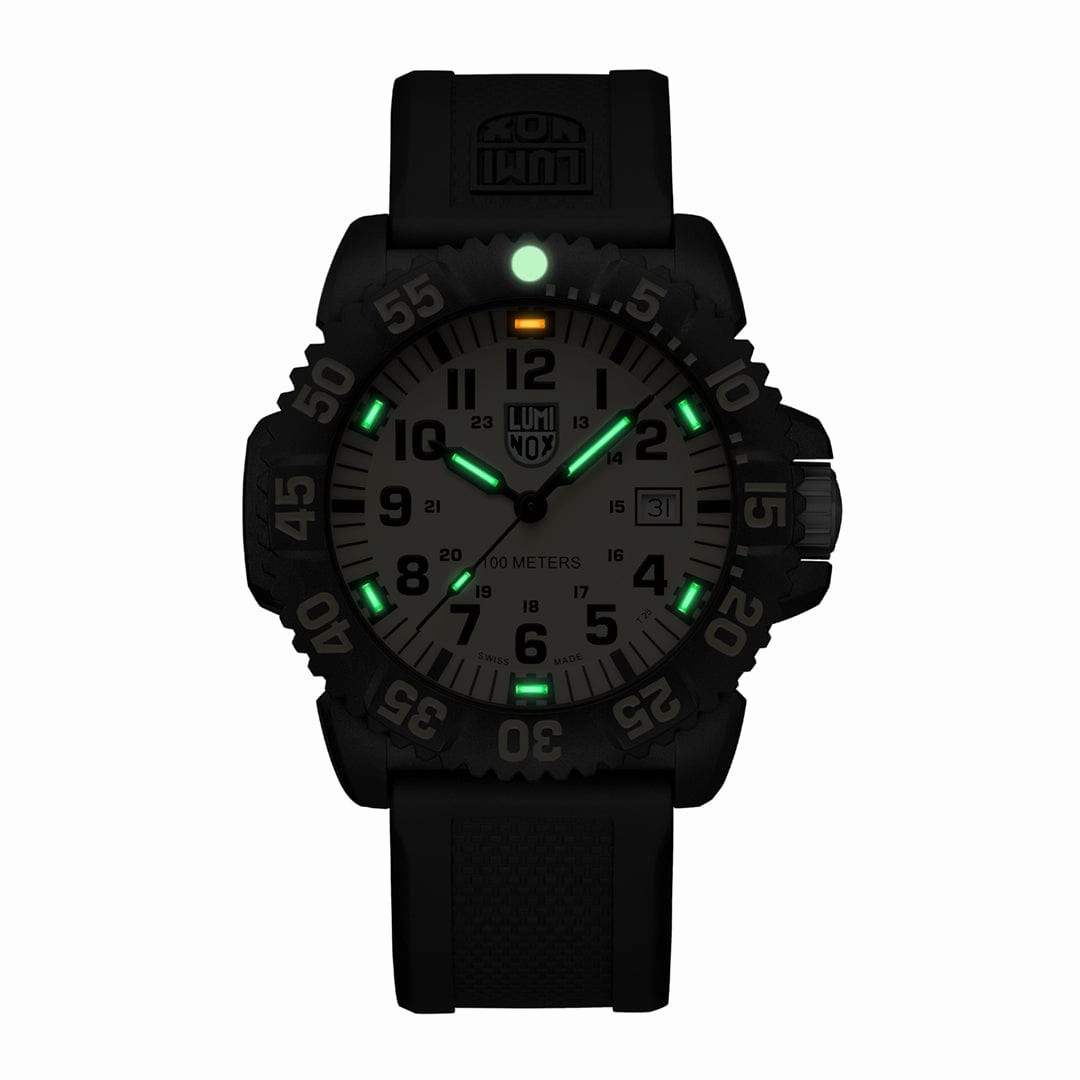 Luminox Sea Lion Carbonox Yellow Dial Black Rubber Strap Watch X2.2055.1