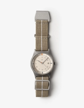 MUS 01 KHAKI P AUTO