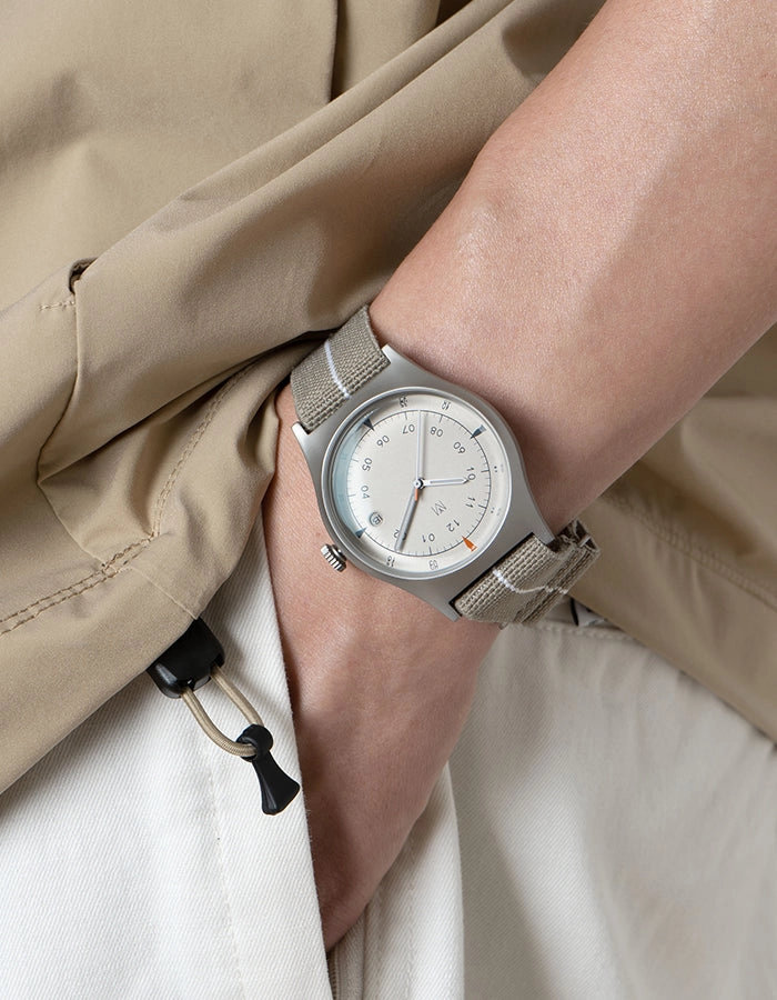 MUS 01 KHAKI P AUTO