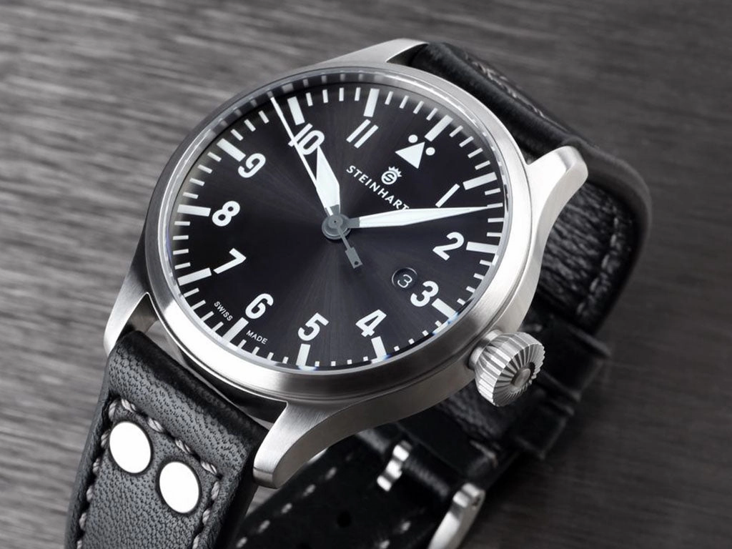 Nav B-Uhr 44 Date Grey