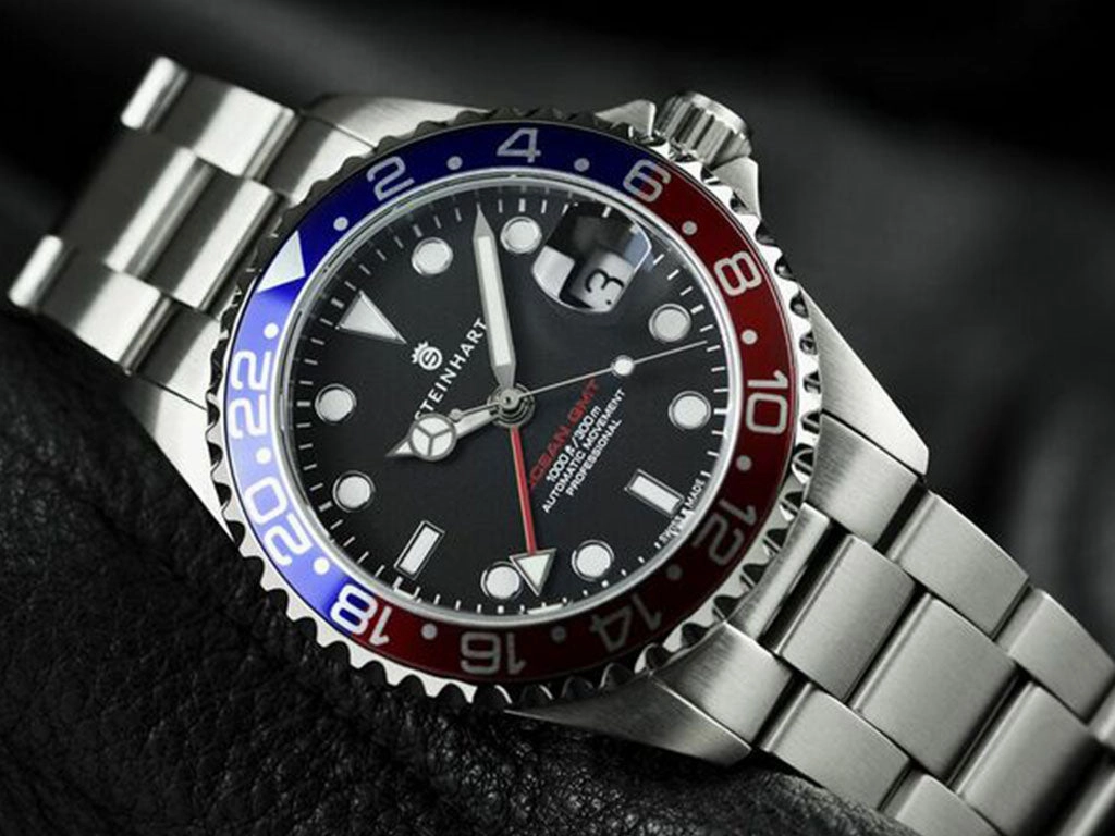 Ocean 39 GMT Blue/Red