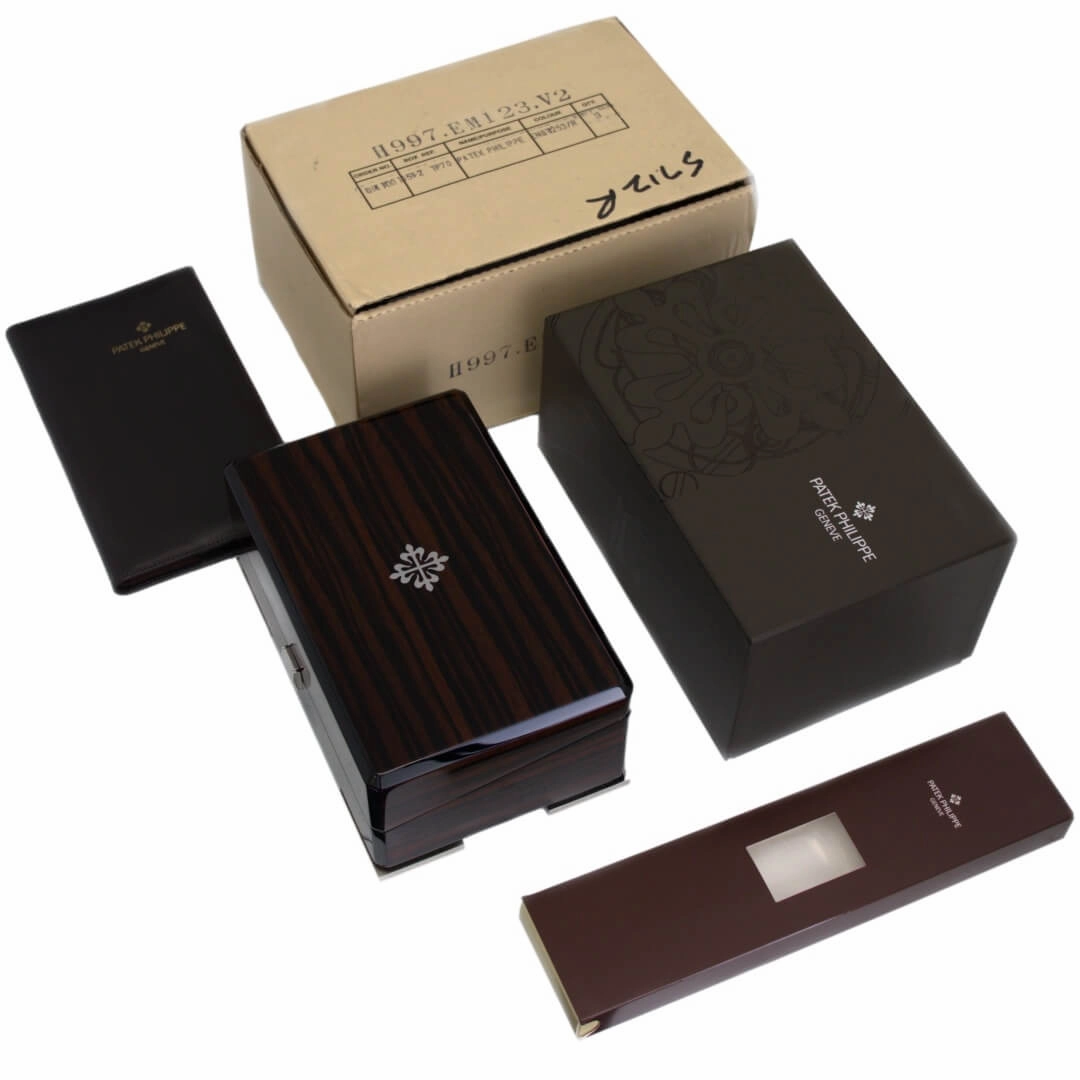 Patek Philippe Calatrava 5153J-001, 18k Gold, 2009