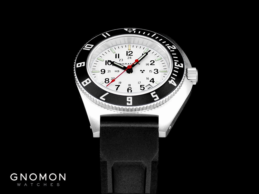 Pilots Navigator Stainless Steel Arctic Quartz w/Date (SSNAV-D) - 3-Piece Rubber Strap Kit Ref. WW194013SS-0530
