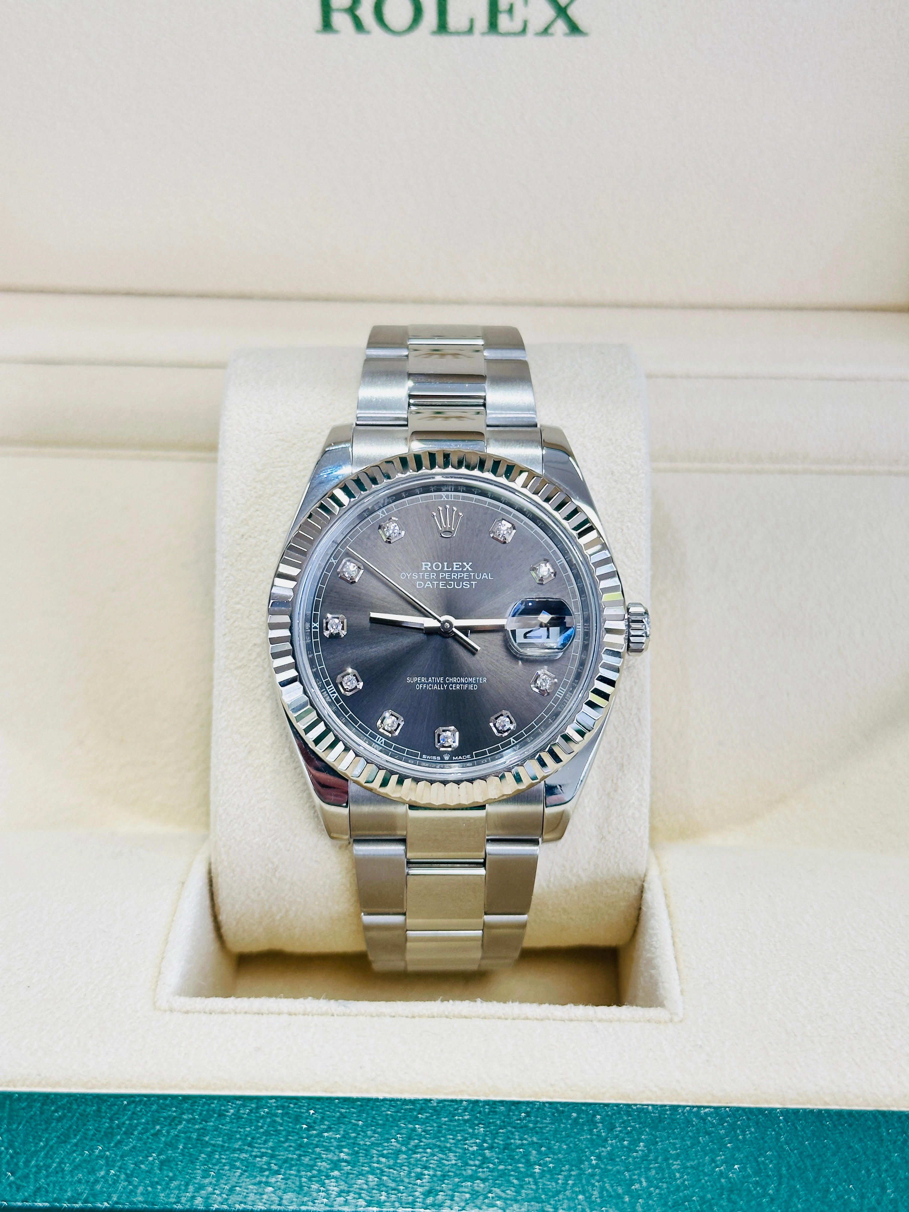 Rolex 41 Datejust 126334 Fluted Bezel Factory Rhodium Diamond Dial Oyster Bracelet Stainless Steel B/P