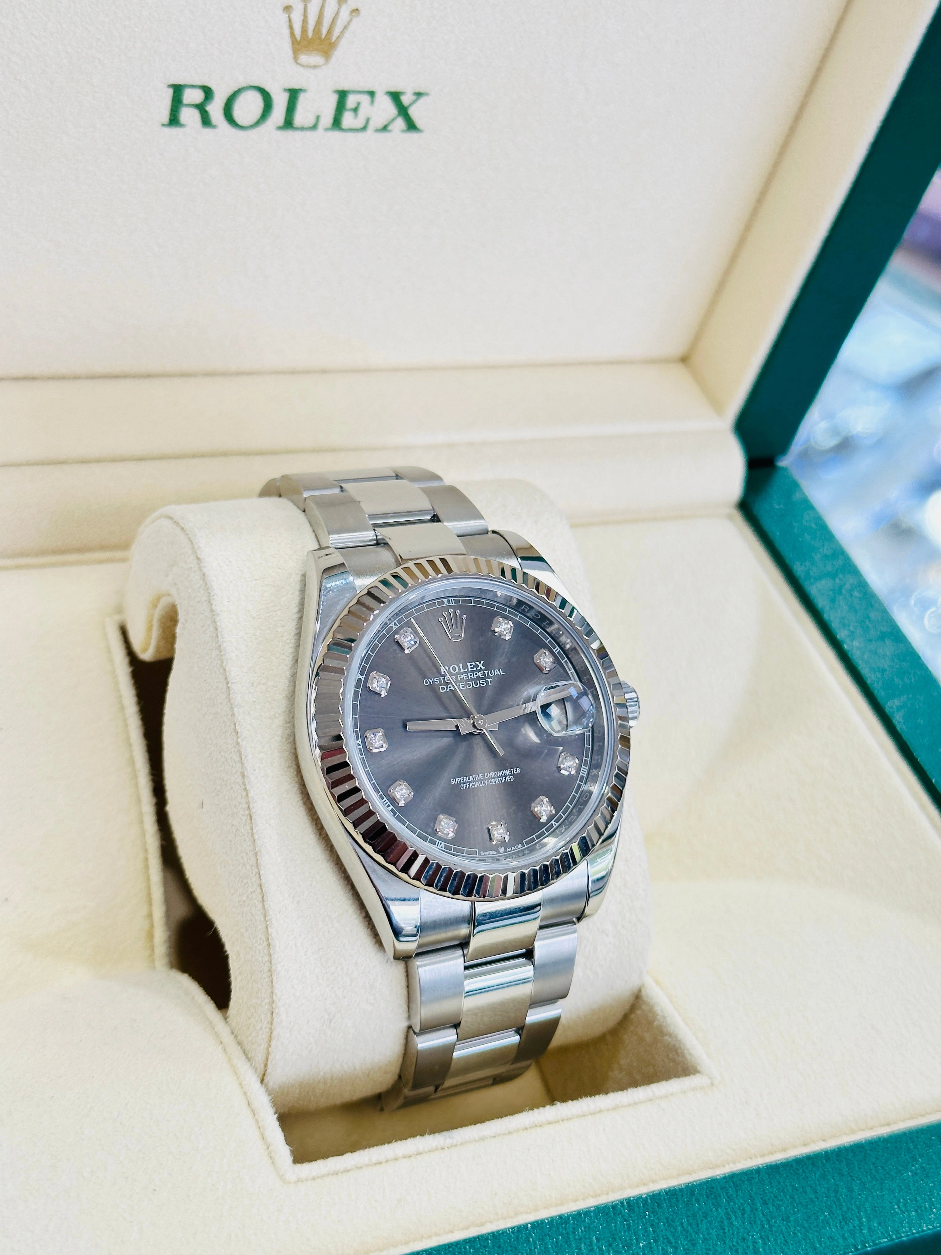 Rolex 41 Datejust 126334 Fluted Bezel Factory Rhodium Diamond Dial Oyster Bracelet Stainless Steel B/P