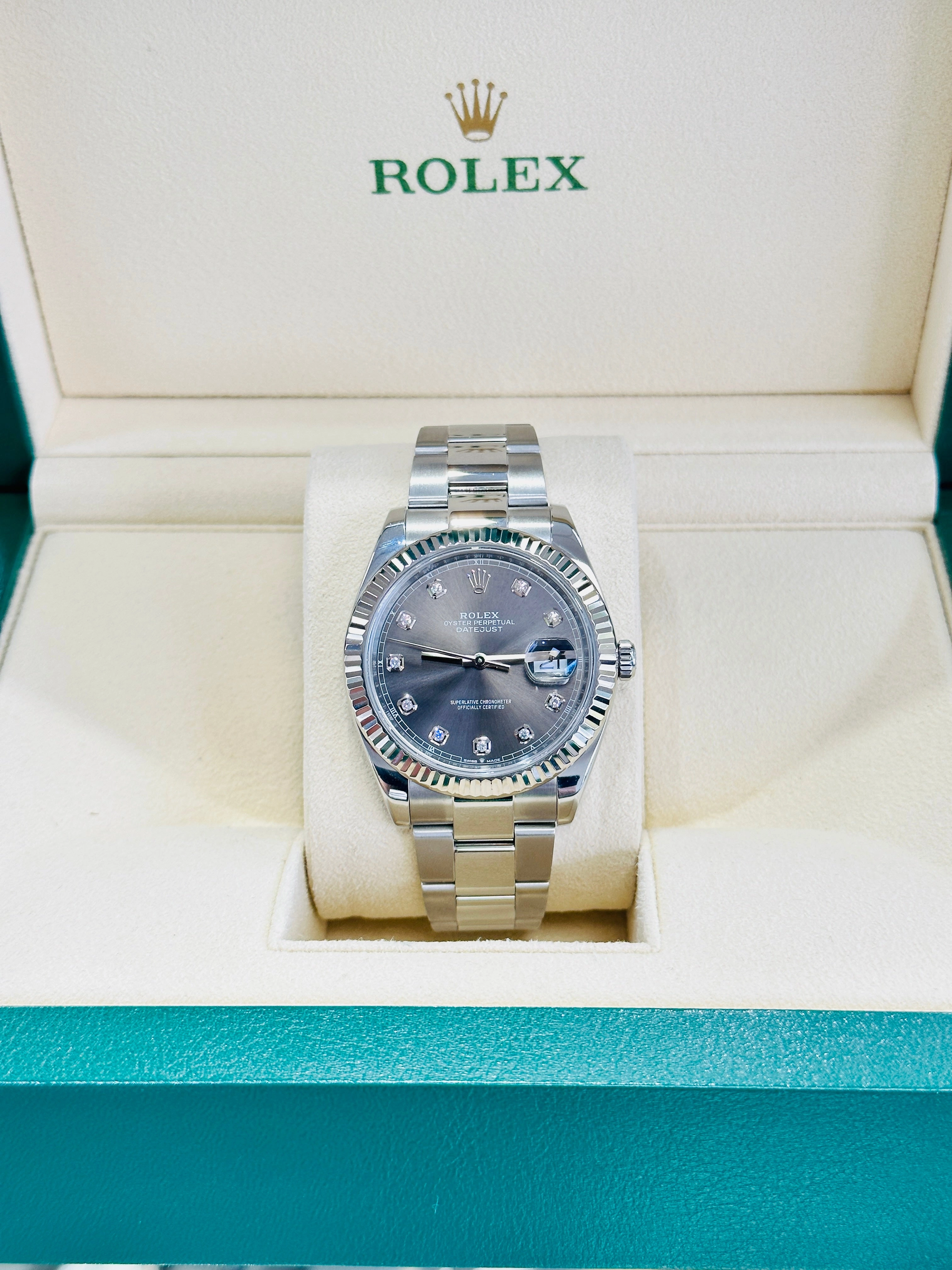 Rolex 41 Datejust 126334 Fluted Bezel Factory Rhodium Diamond Dial Oyster Bracelet Stainless Steel B/P
