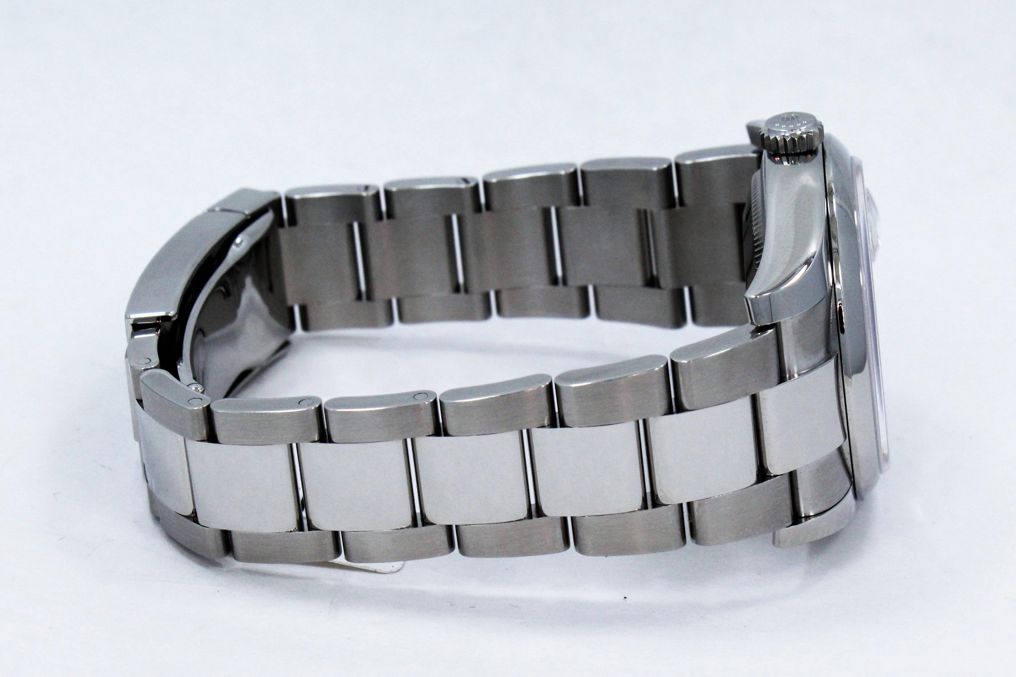 Rolex Datejust 36mm 116200  Oyster Perpetual White Roman Dial
