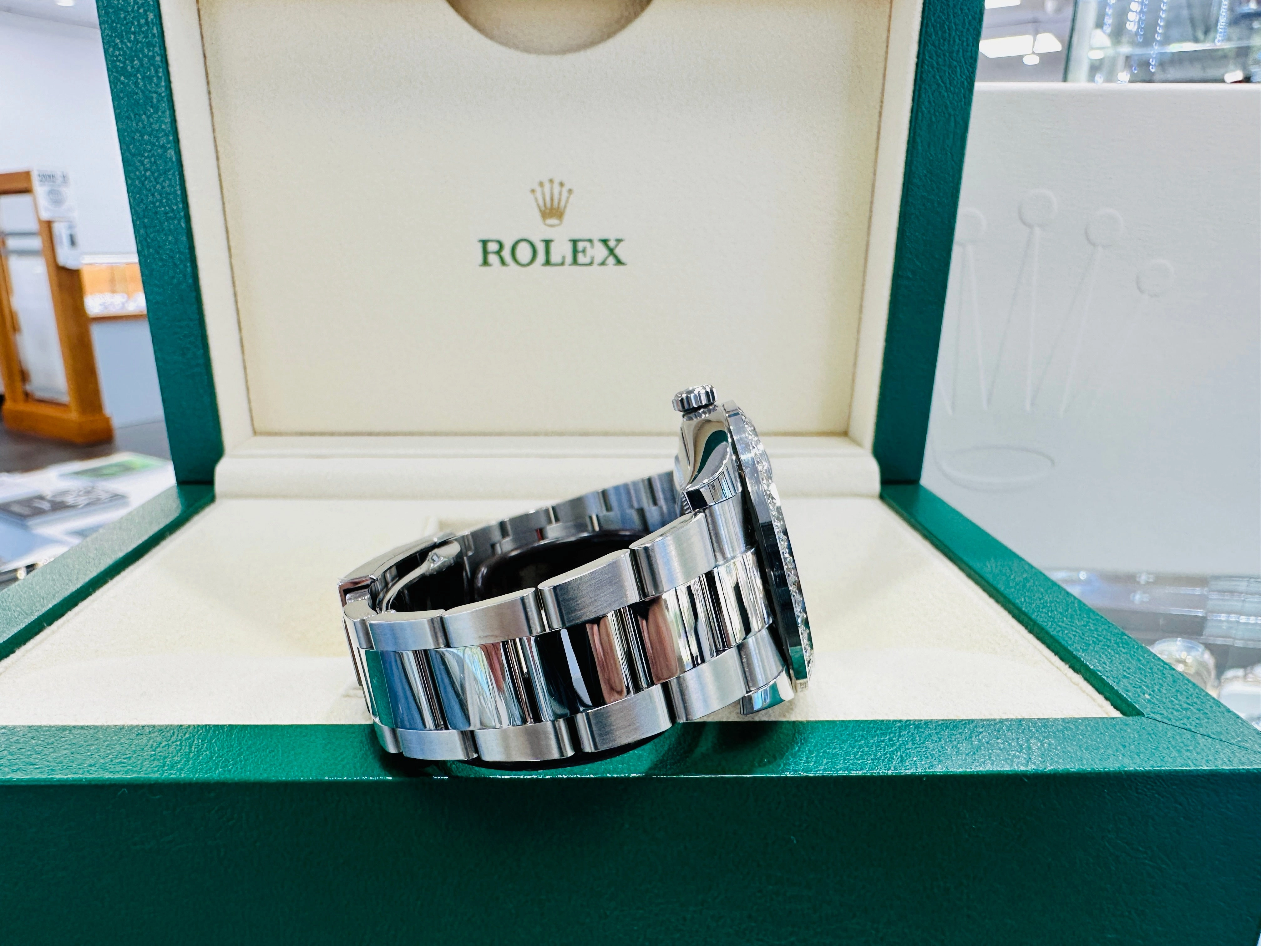 Rolex Datejust 41 126300 Custom 2.75 Natural Diamond bezel White Roman Dial PreOwned