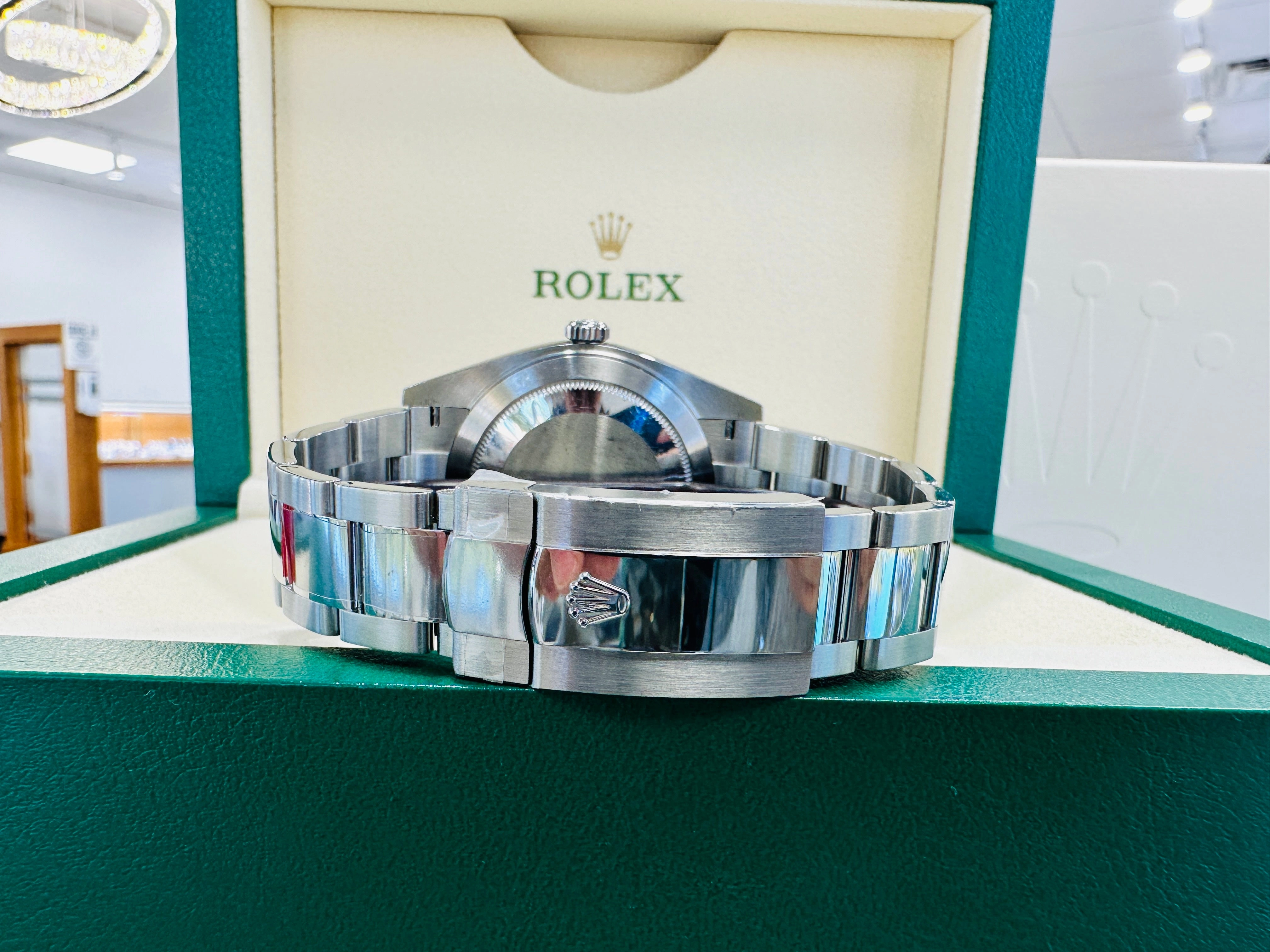 Rolex Datejust 41 126300 Custom 2.75 Natural Diamond bezel White Roman Dial PreOwned