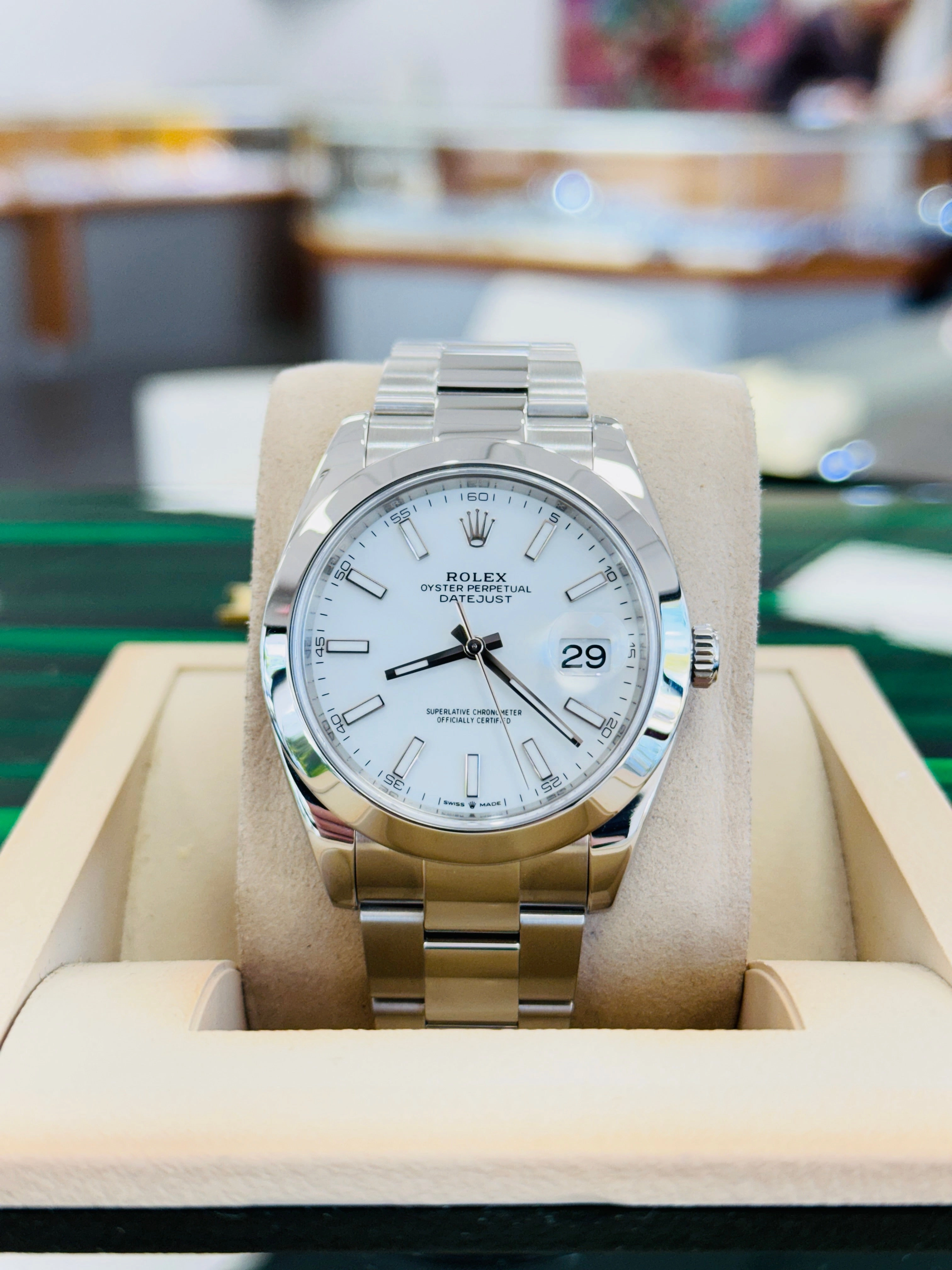Rolex Datejust 41 126300 Oyster White Stick Dial Smooth Bezel MINT