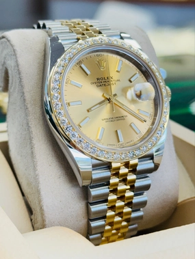 Rolex Datejust 41 126303  18k Yellow Gold/Steel Jubilee Champagne Dial Custom Diamond Bezel Jubilee Box and Papers MINT