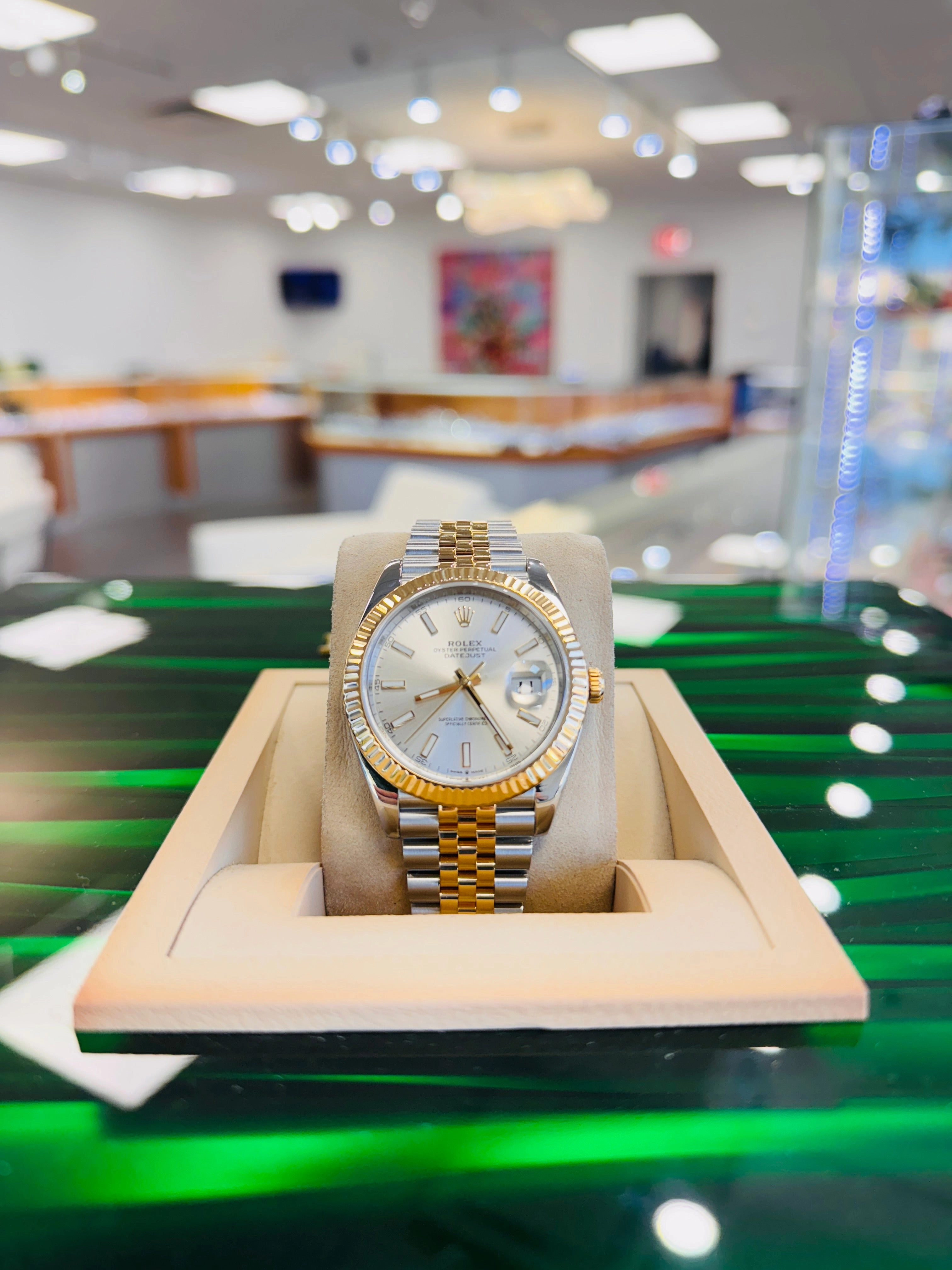 Rolex Datejust 41 126333  18k Gold / Steel Jubilee Bracelet Fluted Bezel Silver Dial Papers MINT