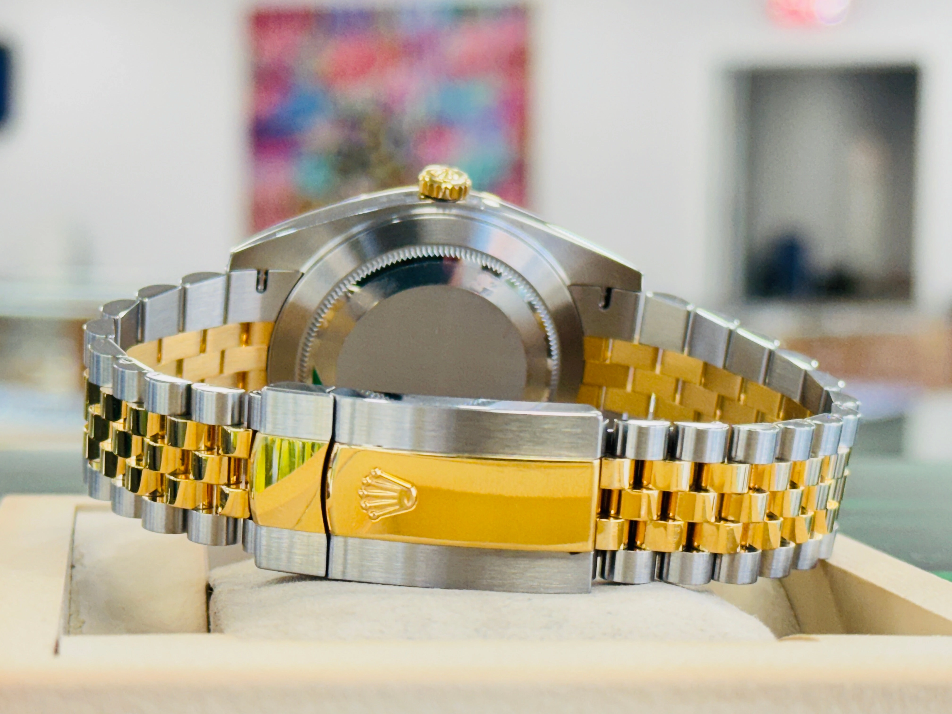 Rolex Datejust 41 126333 Champagne MOTIF Dial Jubilee Yellow Gold Fluted Bezel Box/Papers MINT