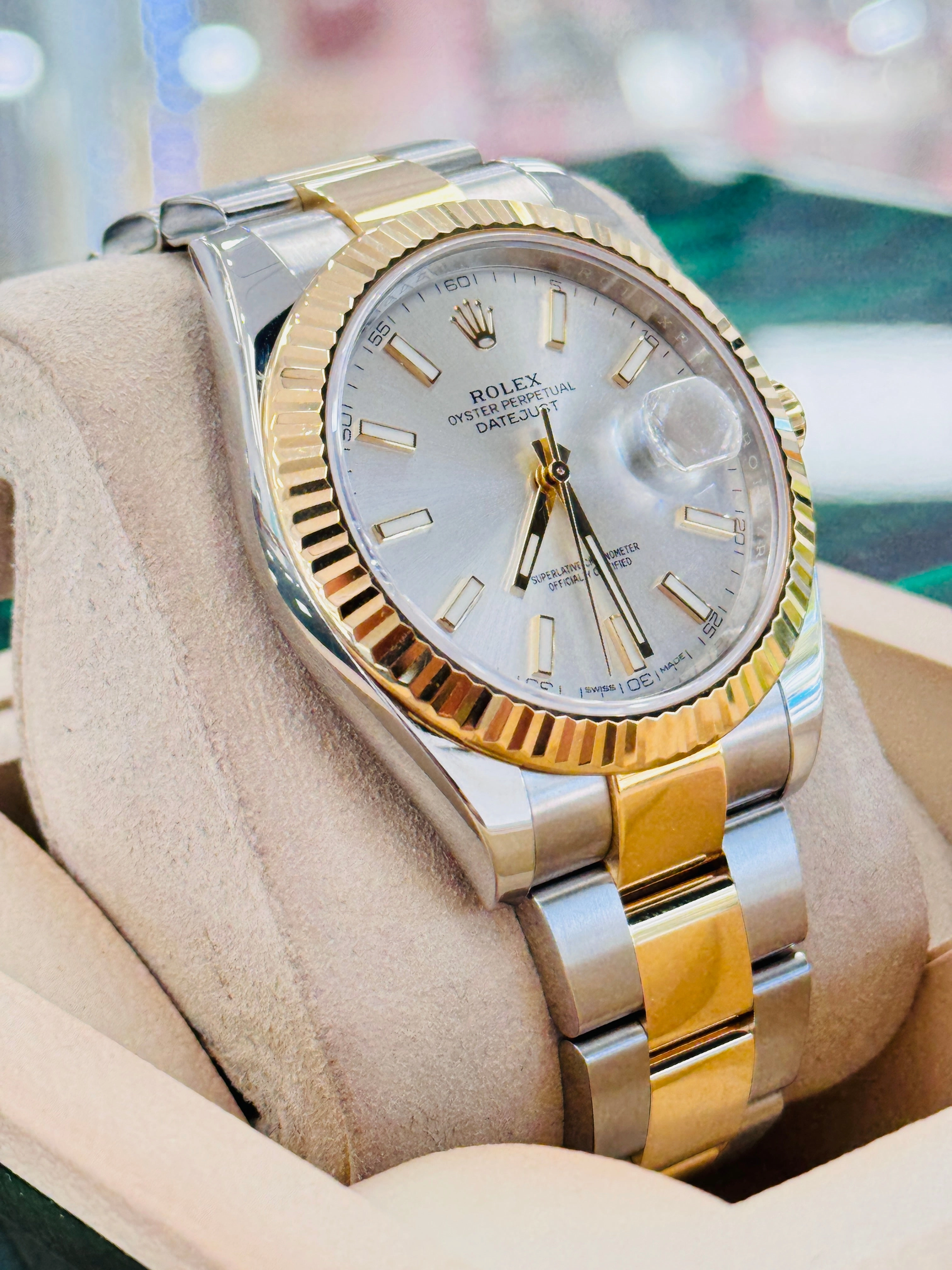 Rolex Datejust 41 126333 Silver Stick Dial 18k Yellow Gold Steel Oyster Band Watch MINT