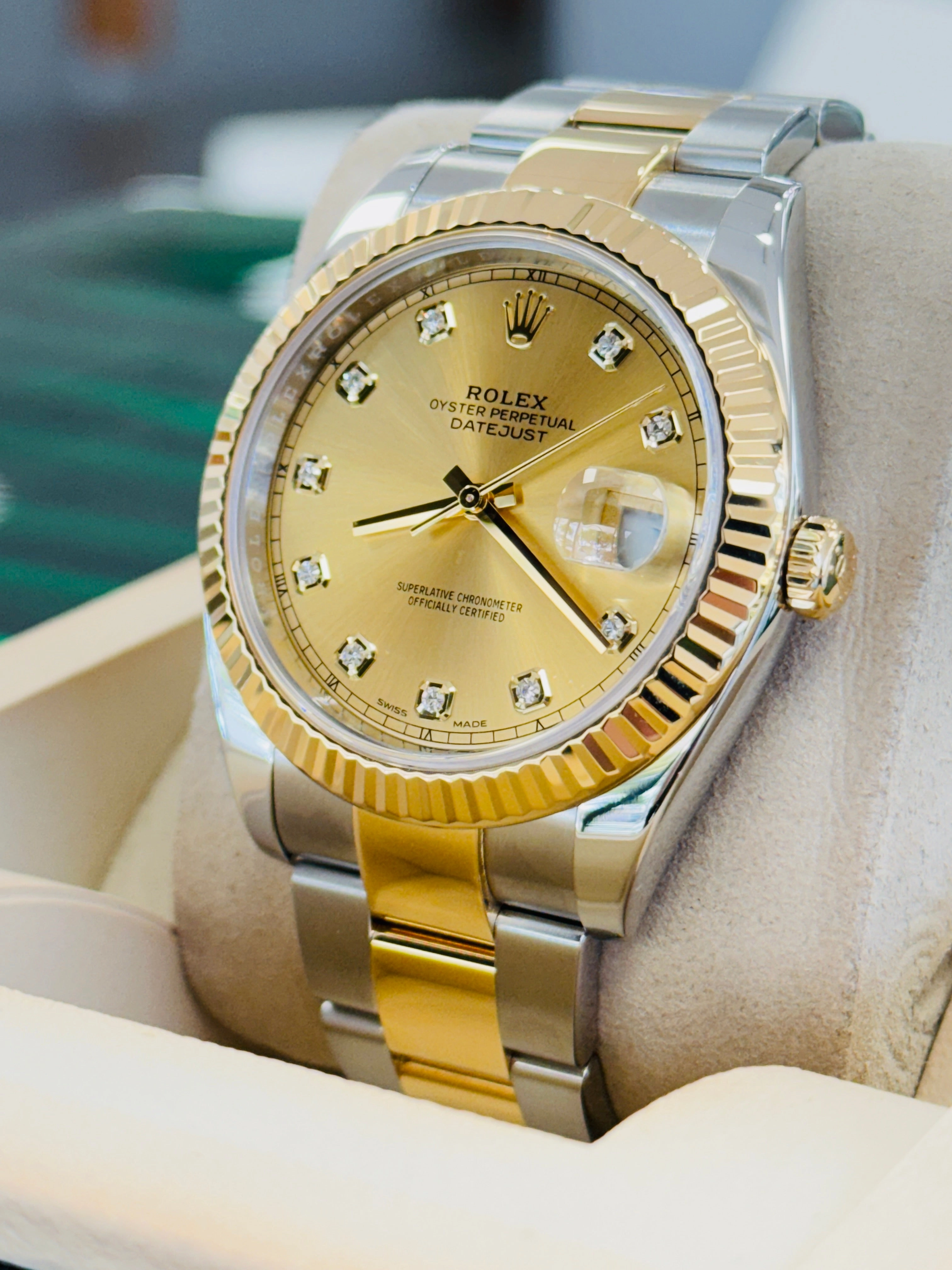 Rolex Datejust 41 126333 Two Tone Oyster Champagne Diamond Dial MINT Box and Papers