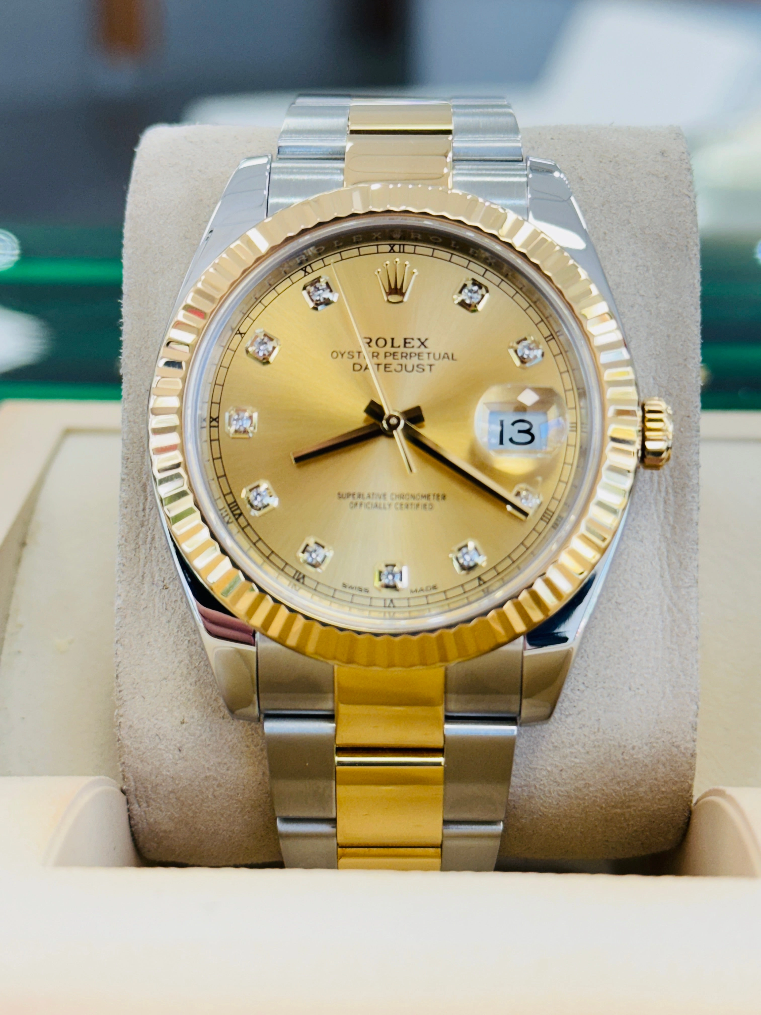 Rolex Datejust 41 126333 Two Tone Oyster Champagne Diamond Dial MINT Box and Papers