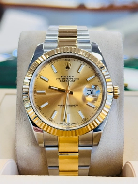 Rolex Datejust 41 126333 Two Tone Oyster Champagne Index Dial MINT Box and Papers