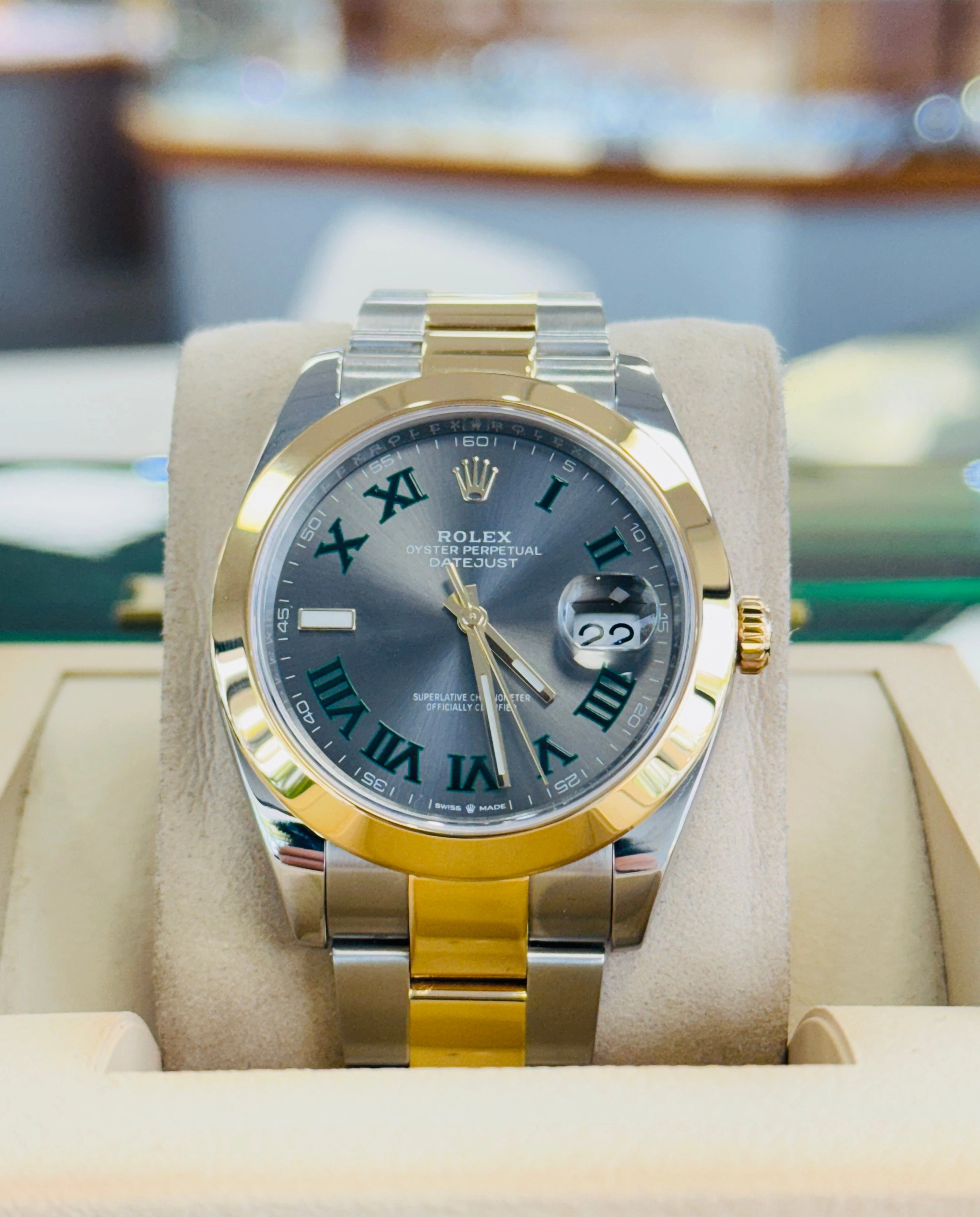 Rolex Datejust 41 Wimbledon 126303 TwoTone Steel and 18K Yellow Gold Box and Papers MINT