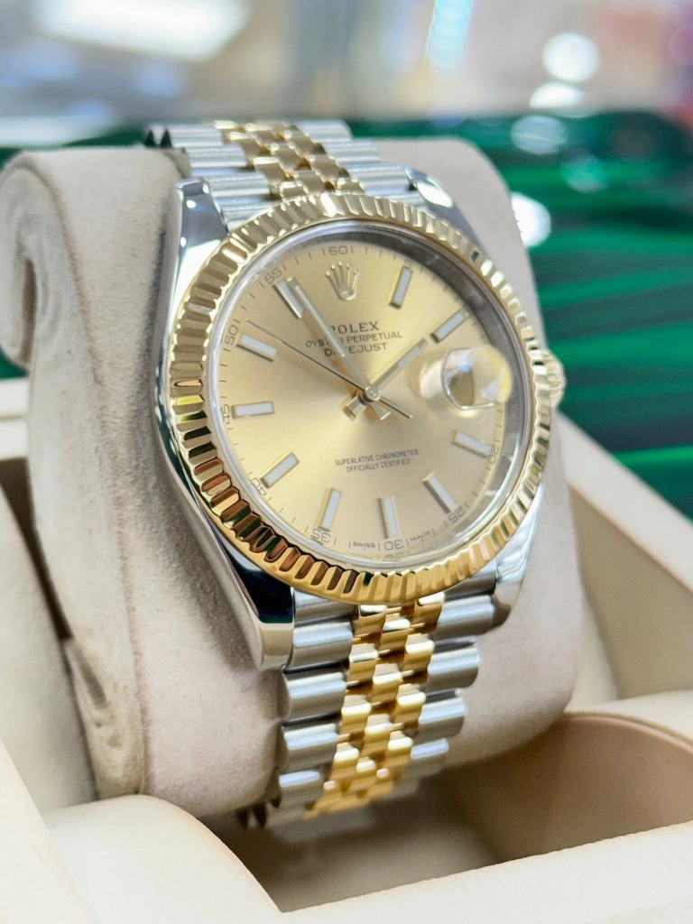 Rolex Datejust 41mm 126333 18k Gold / Steel Jubilee Bracelet Fluted Bezel Papers MINT