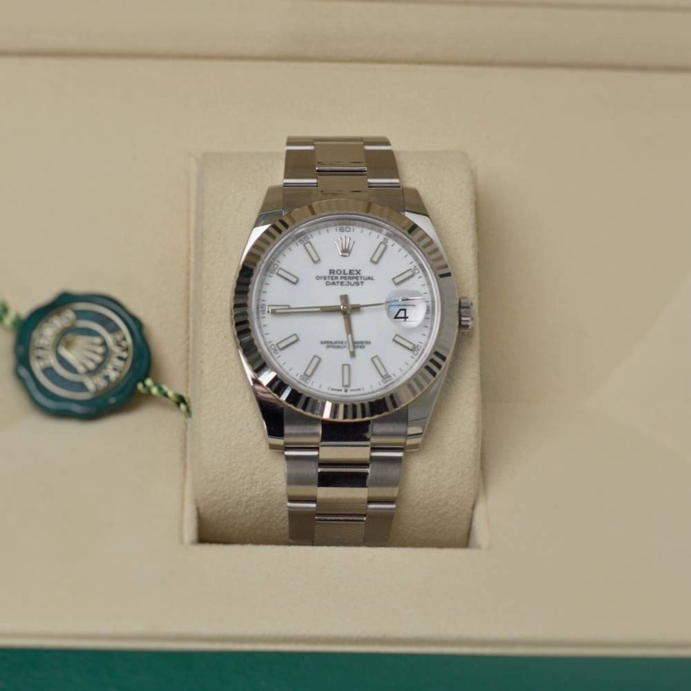 Rolex Datejust 41mm - Ref: 126334-0009 - White Dial, Stainless Steel Oyster Bracelet Men's Watch