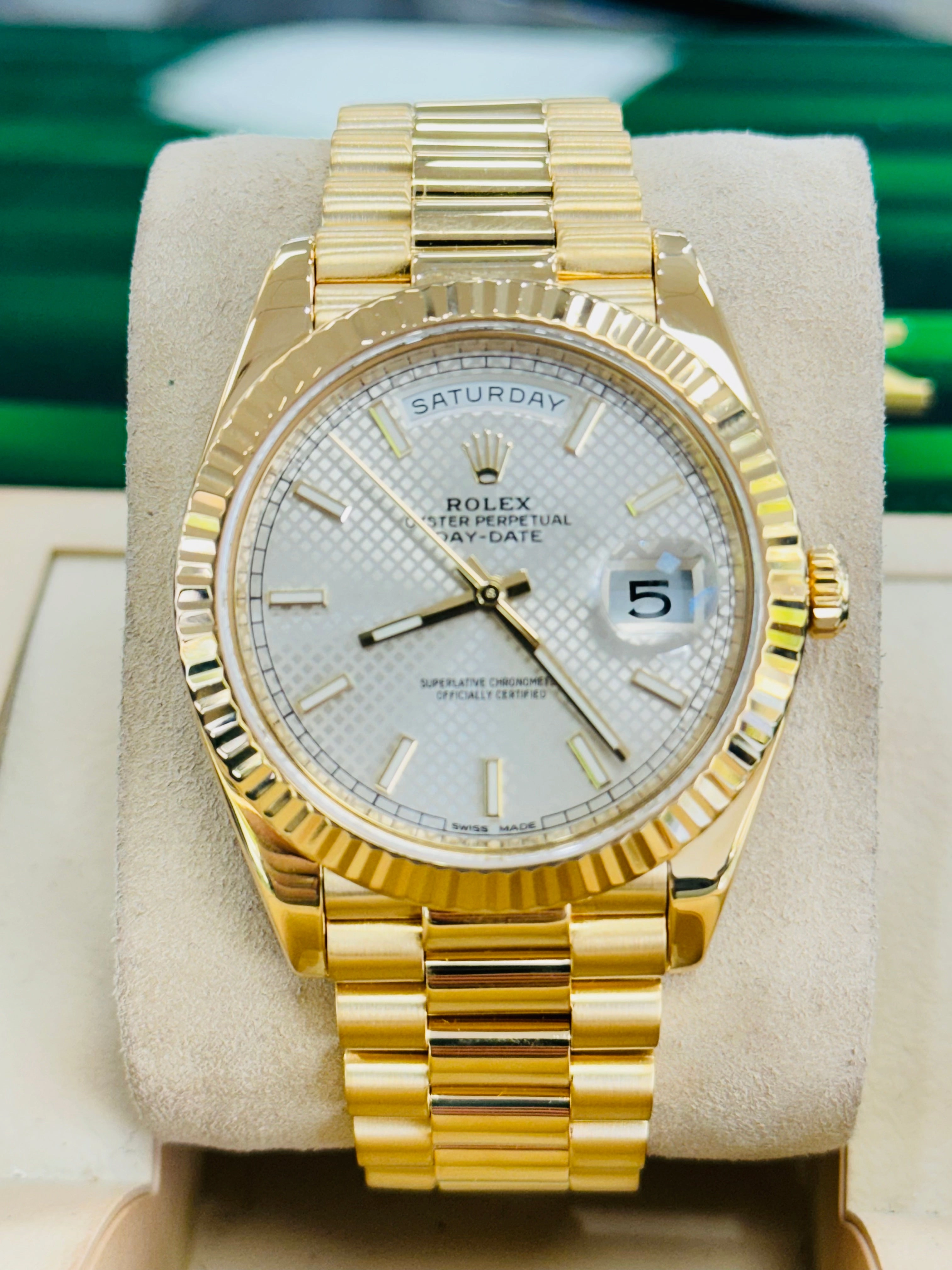 Rolex Day-Date 228238 40mm 18K Yellow Gold Silver Motif Dial MINT