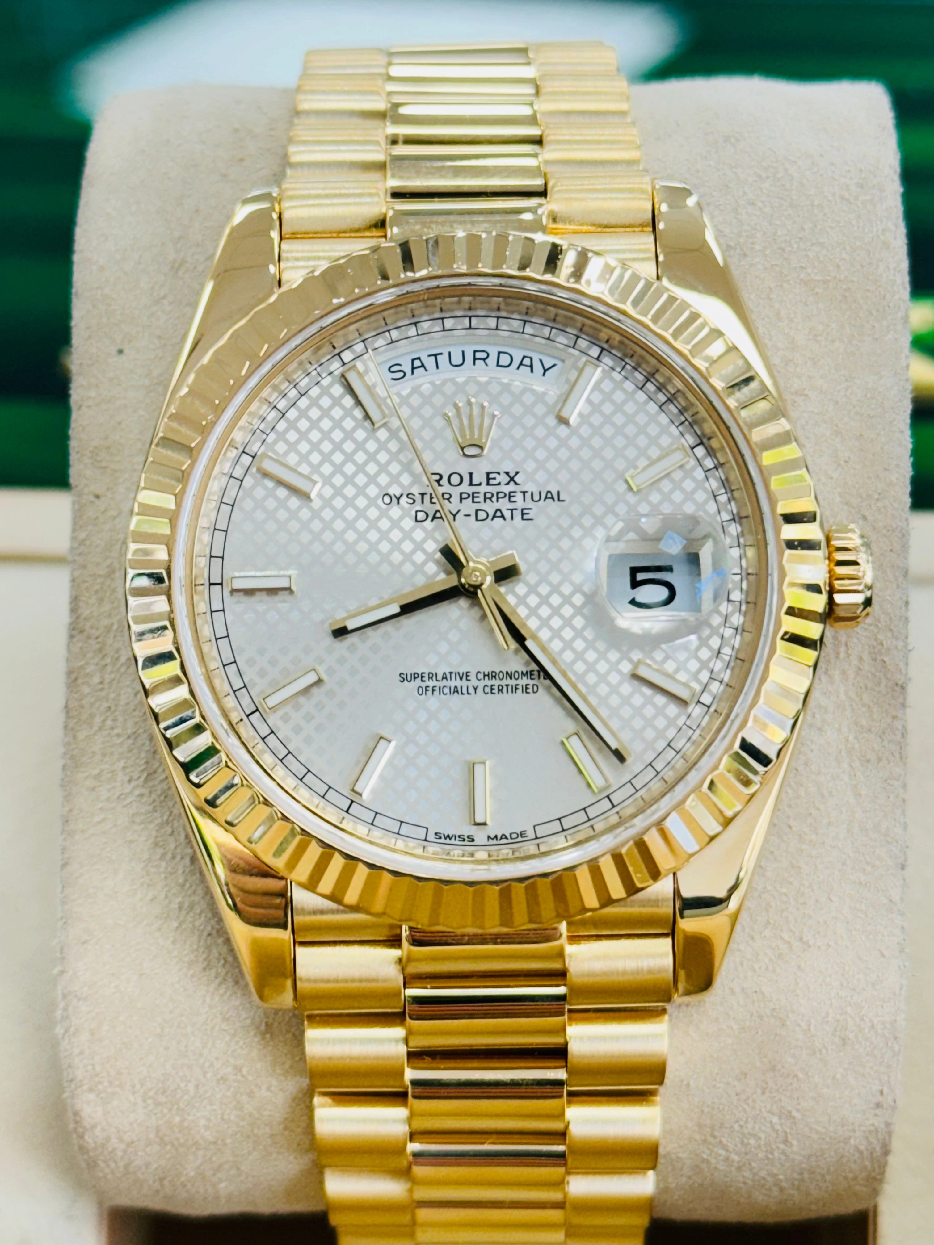 Rolex Day-Date 228238 40mm 18K Yellow Gold Silver Motif Dial MINT