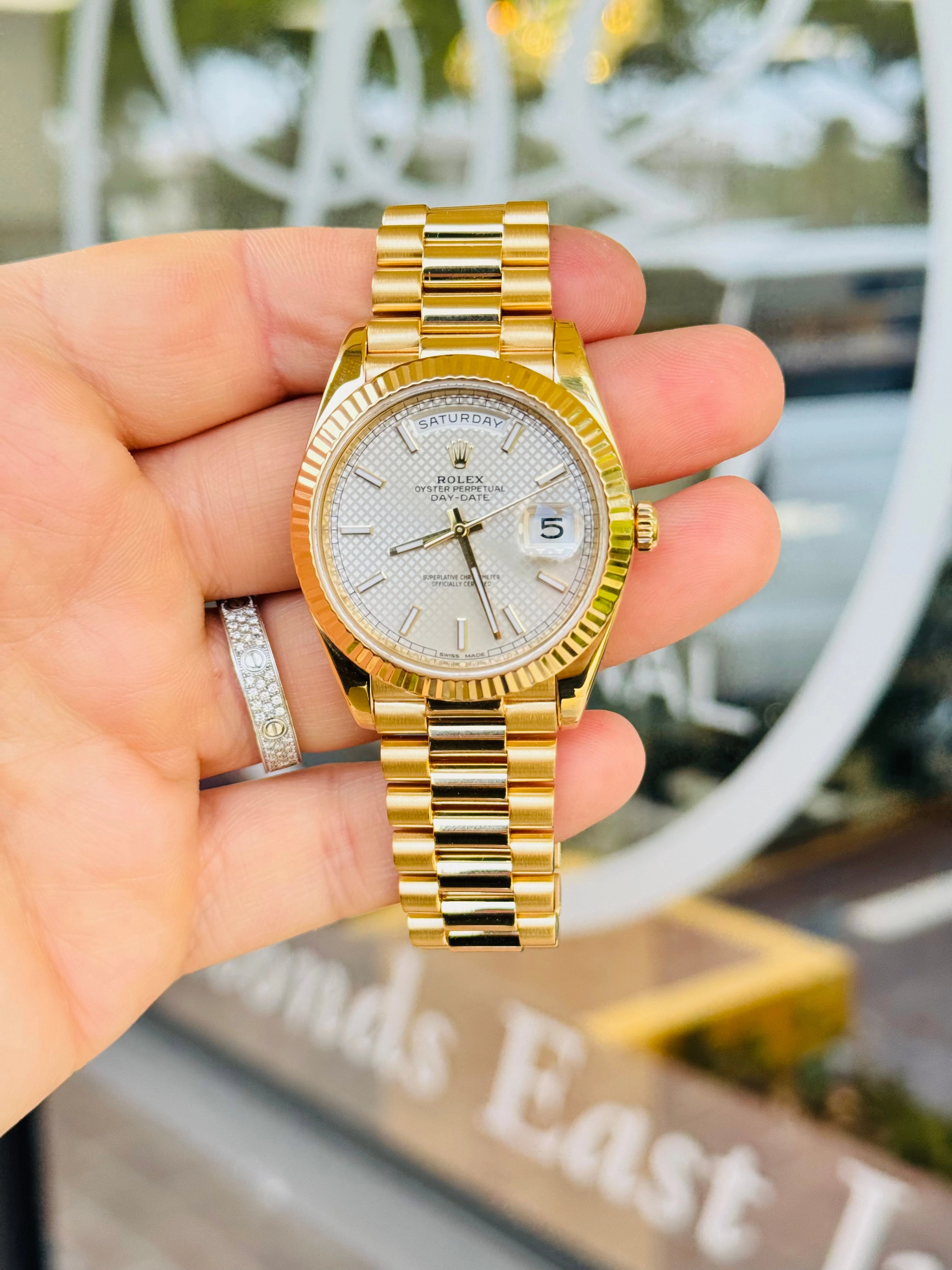 Rolex Day-Date 228238 40mm 18K Yellow Gold Silver Motif Dial MINT
