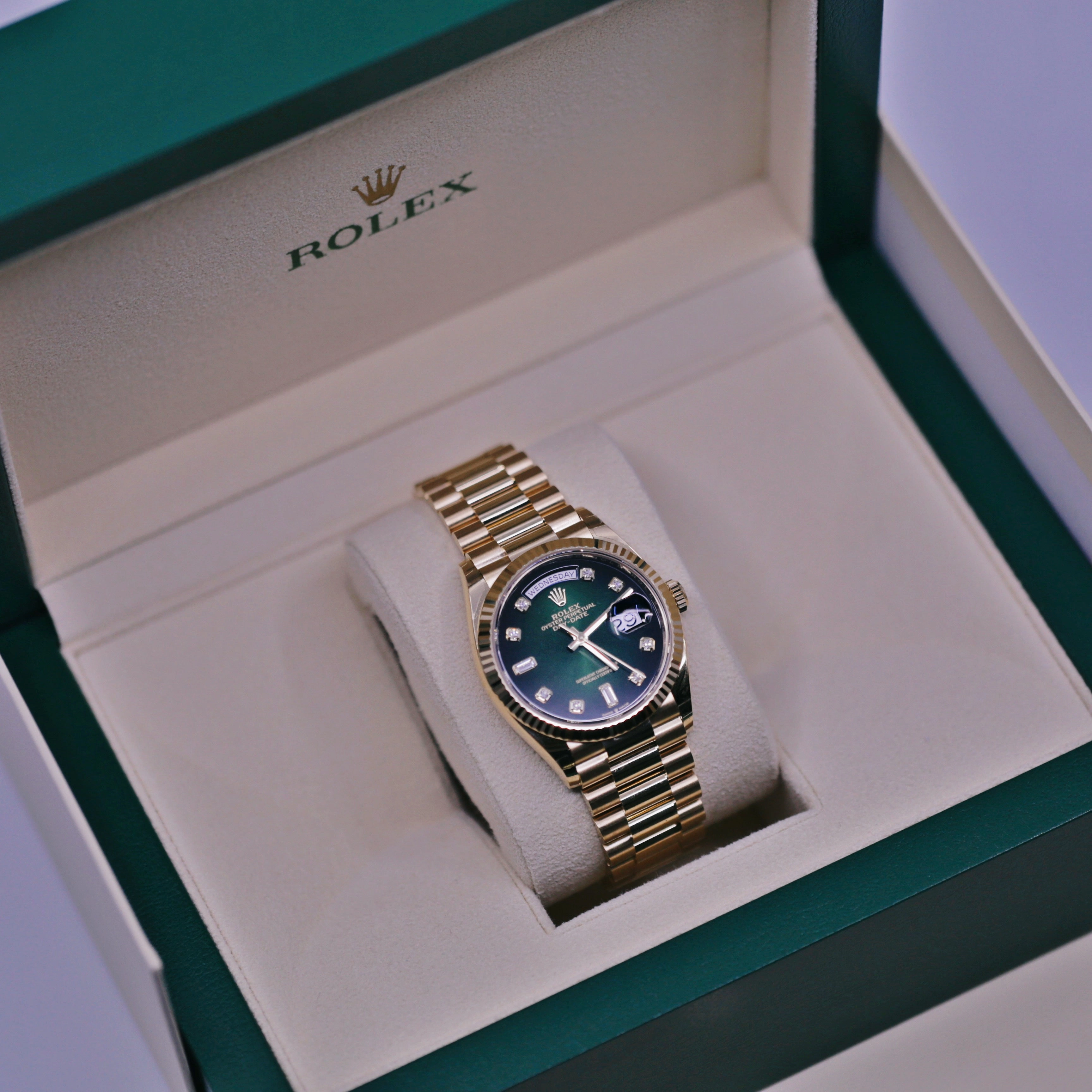Rolex Day Date 36mm - Ref: 128238-0069 - Green Ombre Diamond Dial, 18K Yellow Gold President Bracelet Watch