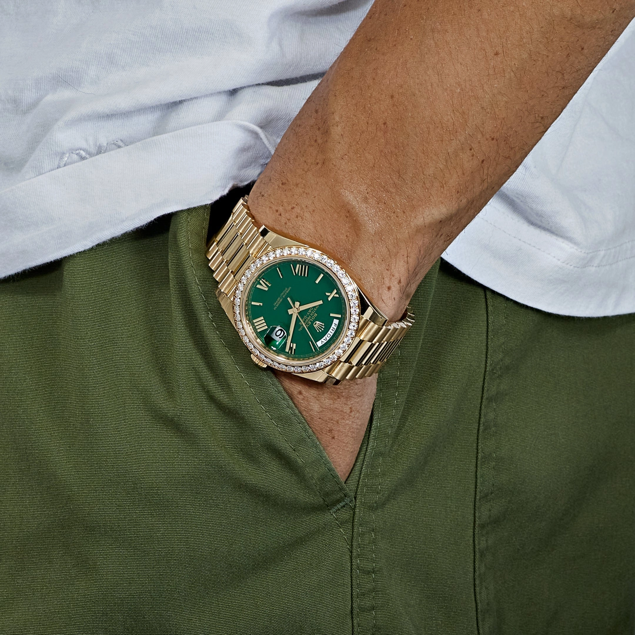 Rolex Day-Date 40 228348RBR Yellow Gold Green Roman Numeral Dial Diamond Bezel (2024)