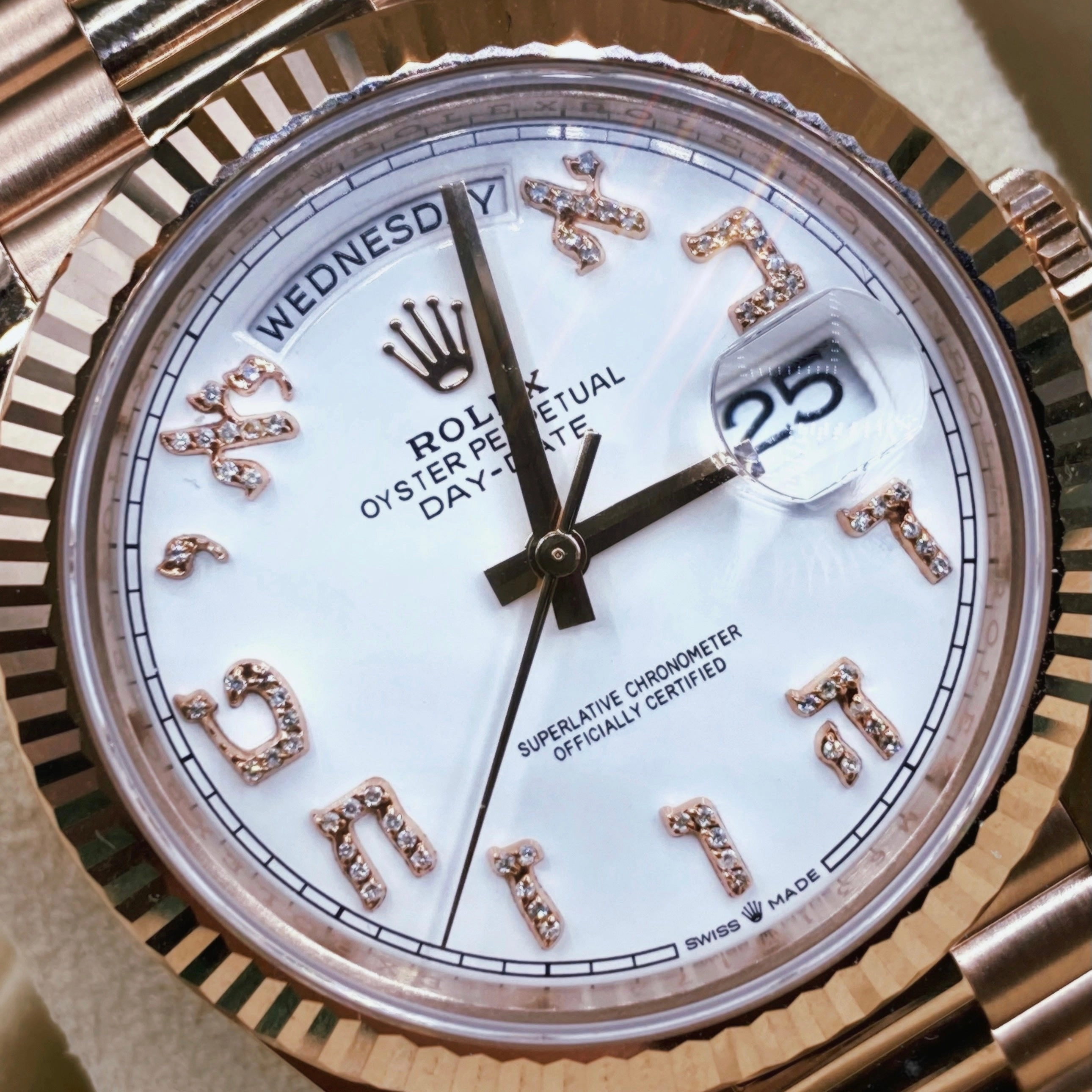 Rolex Day Date 40mm - Ref: 228235 - White Hebrew Dial, & Fluted Bezel, 18K Rose Gold President Bracelet Men's Watch