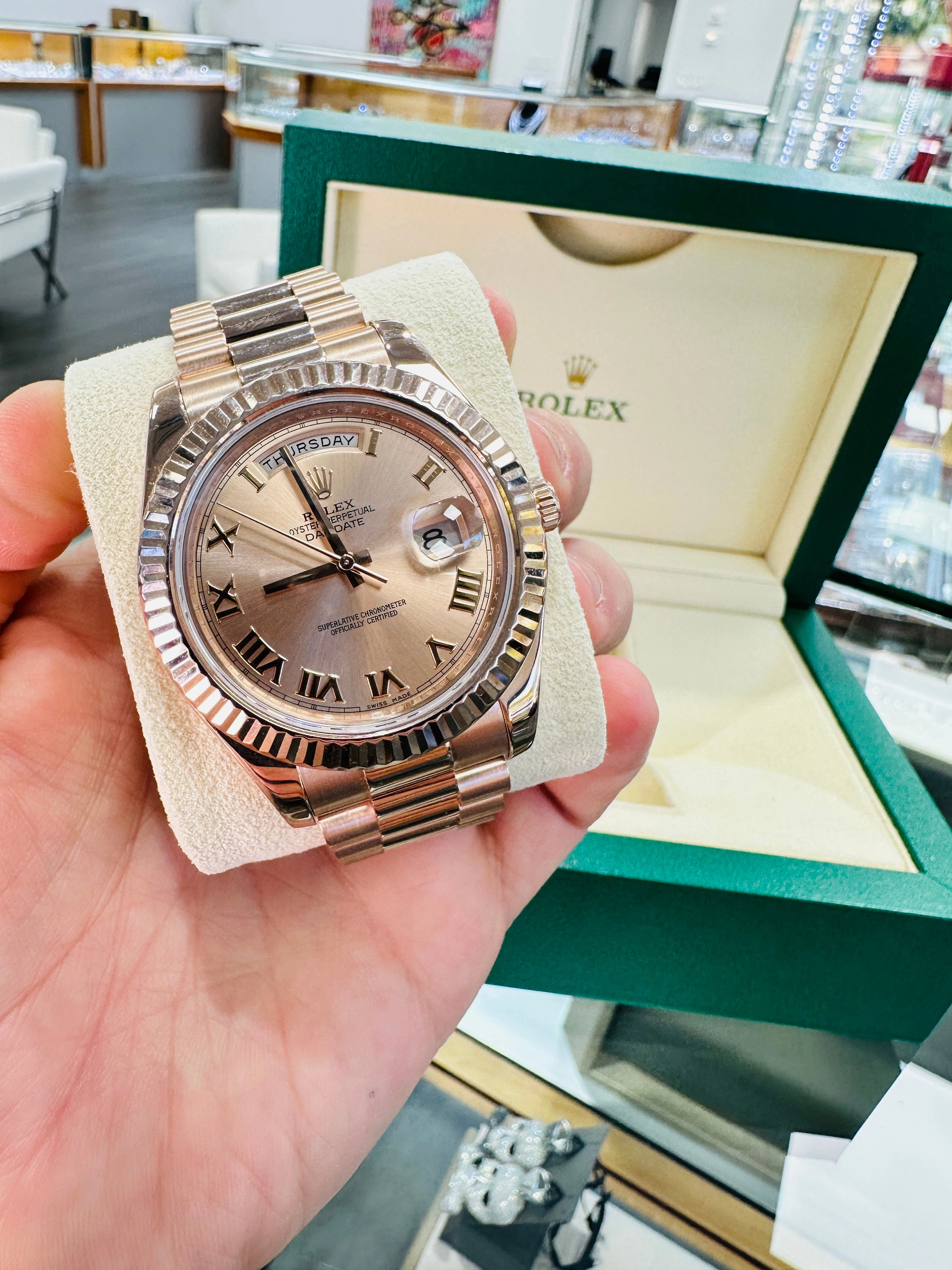 Rolex Day-Date II 218235 41 EverRose Rose Roman PreOwned