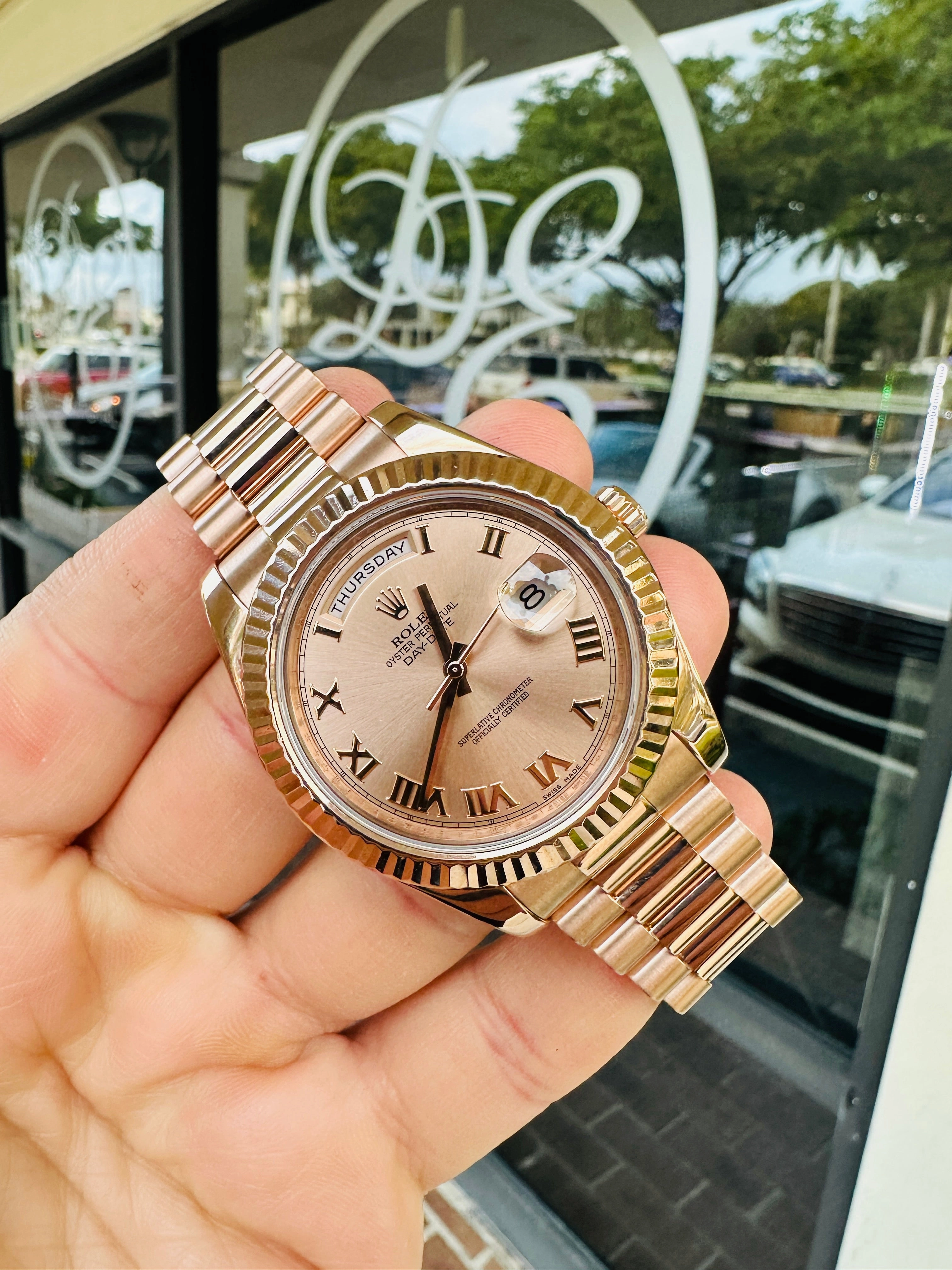 Rolex Day-Date II 218235 41 EverRose Rose Roman PreOwned