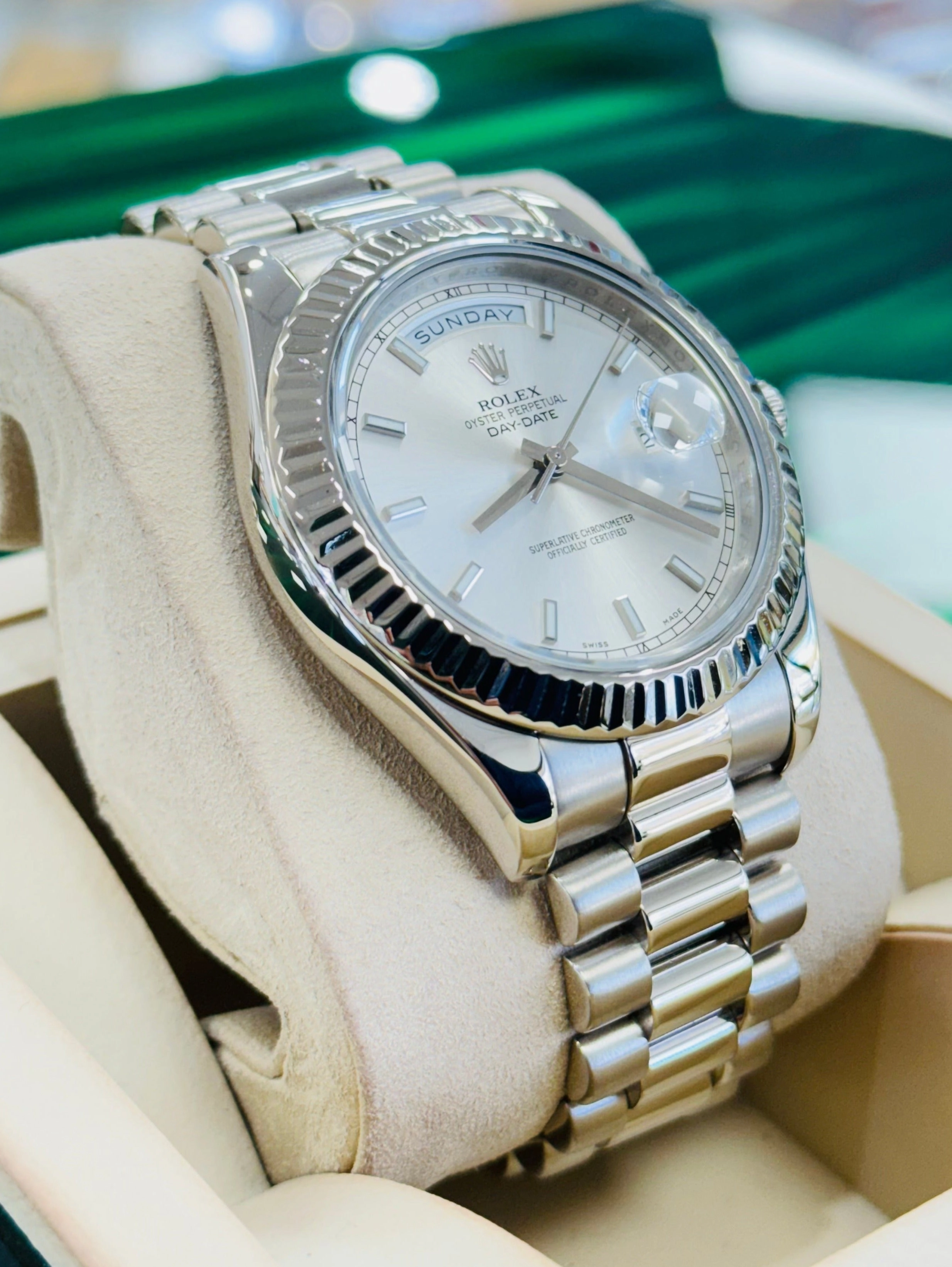 Rolex Day-Date II 218239 41 Fluted Bezel Silver Dial 18K White Gold Presidential Band Discontinued MINT